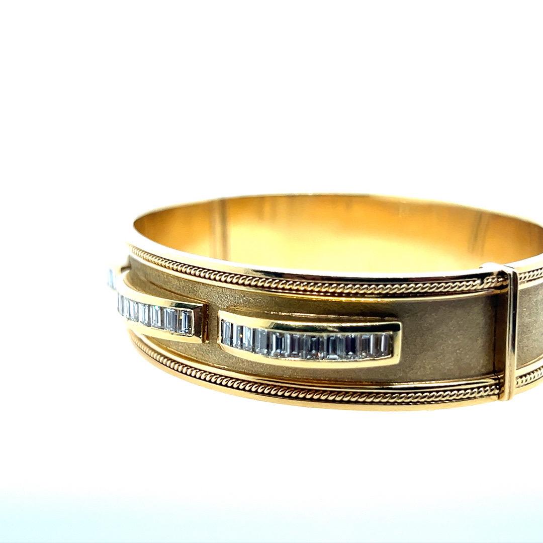 Retro Gold 2.50 Carat Natural Colorless Baguette Diamond Bangle Circa 1970 In Good Condition For Sale In Los Angeles, CA