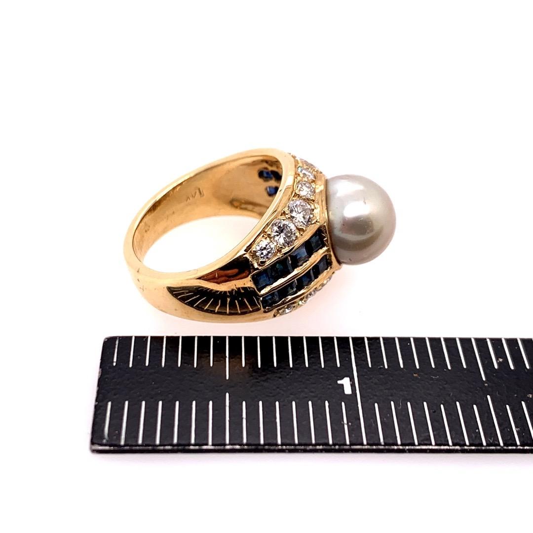 Retro Gold 2.50 Carat Natural Diamond Sapphire & Pearl Cocktail Ring, circa 1950 For Sale 3