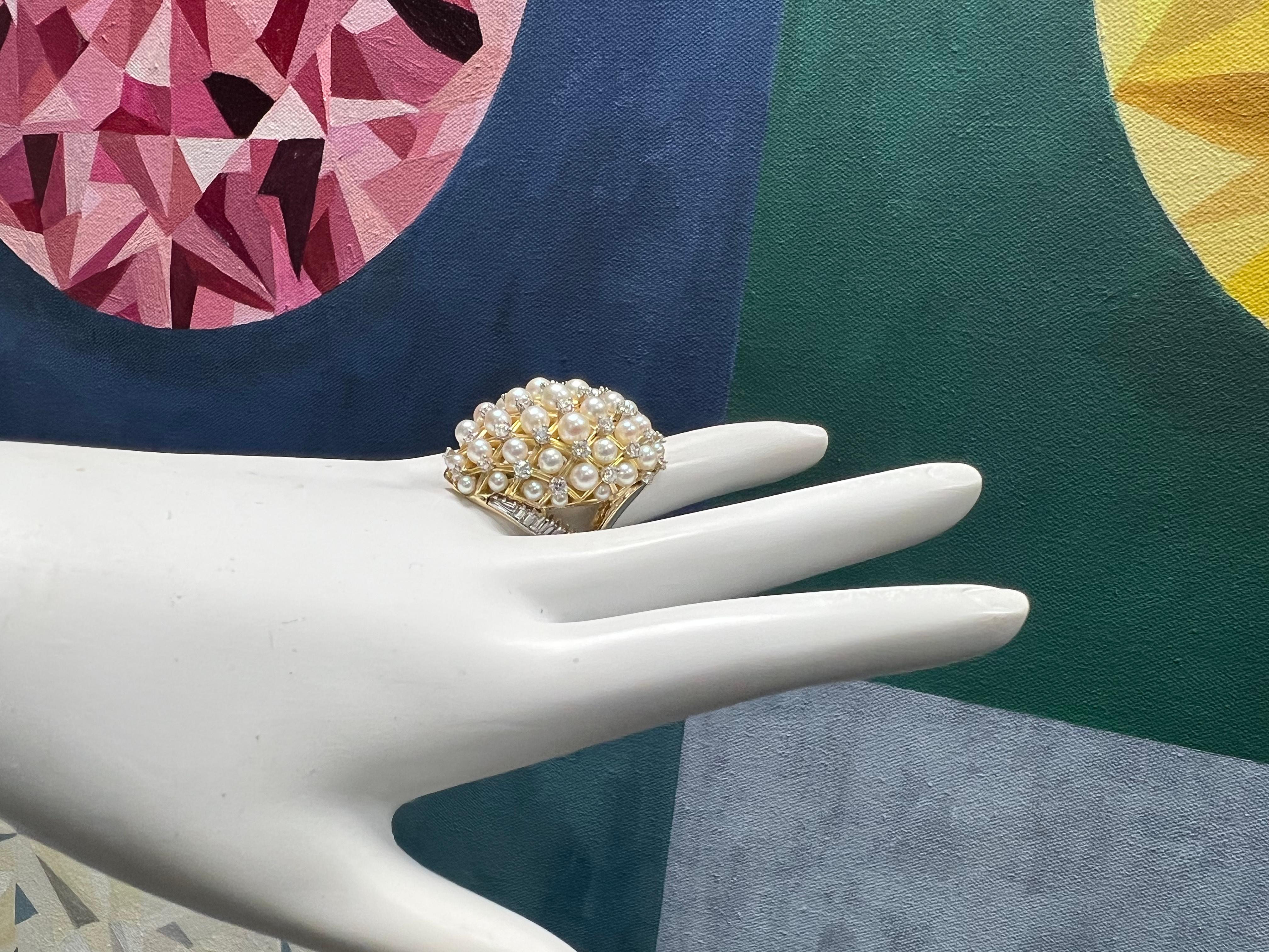 Retro Gold 2.52 Carat Natural Colorless Diamond & Pearl Cocktail Ring Circa 1960 For Sale 5