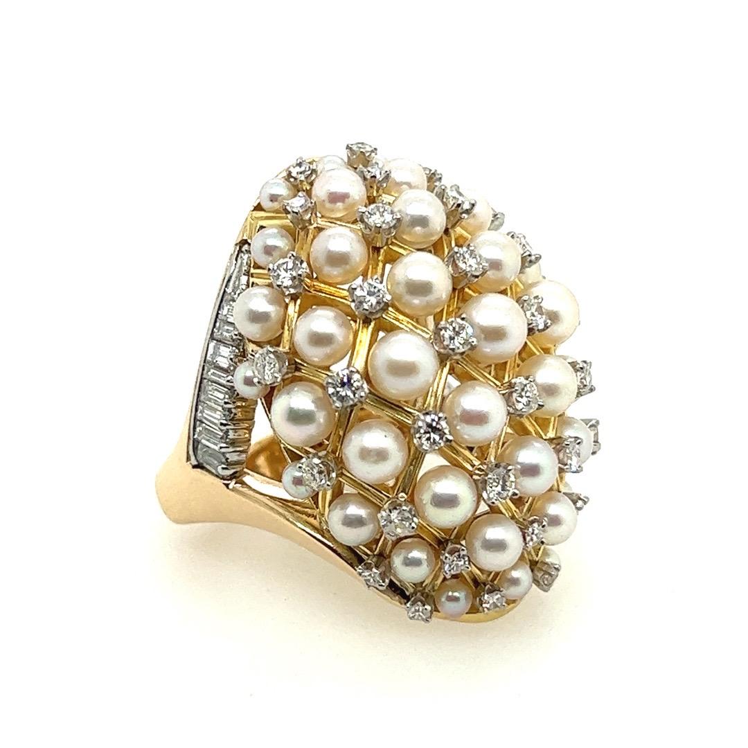 Retro Gold 2.52 Carat Natural Colorless Diamond & Pearl Cocktail Ring Circa 1960 For Sale 3