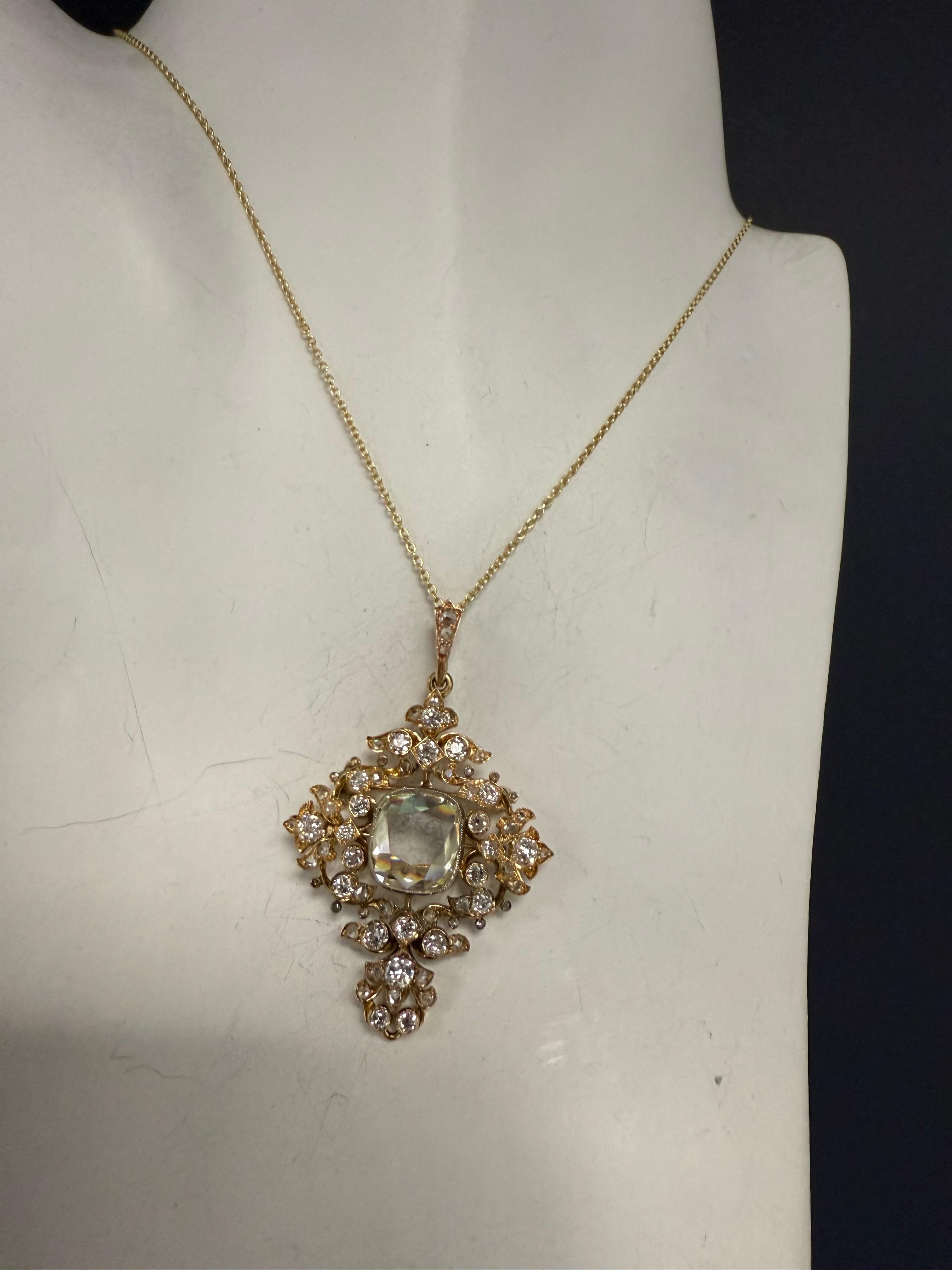 Retro Gold 3,2 Karat GIA zertifiziert natürlichen Diamant-Anhänger Brosche CIRCA 1940 im Angebot 4