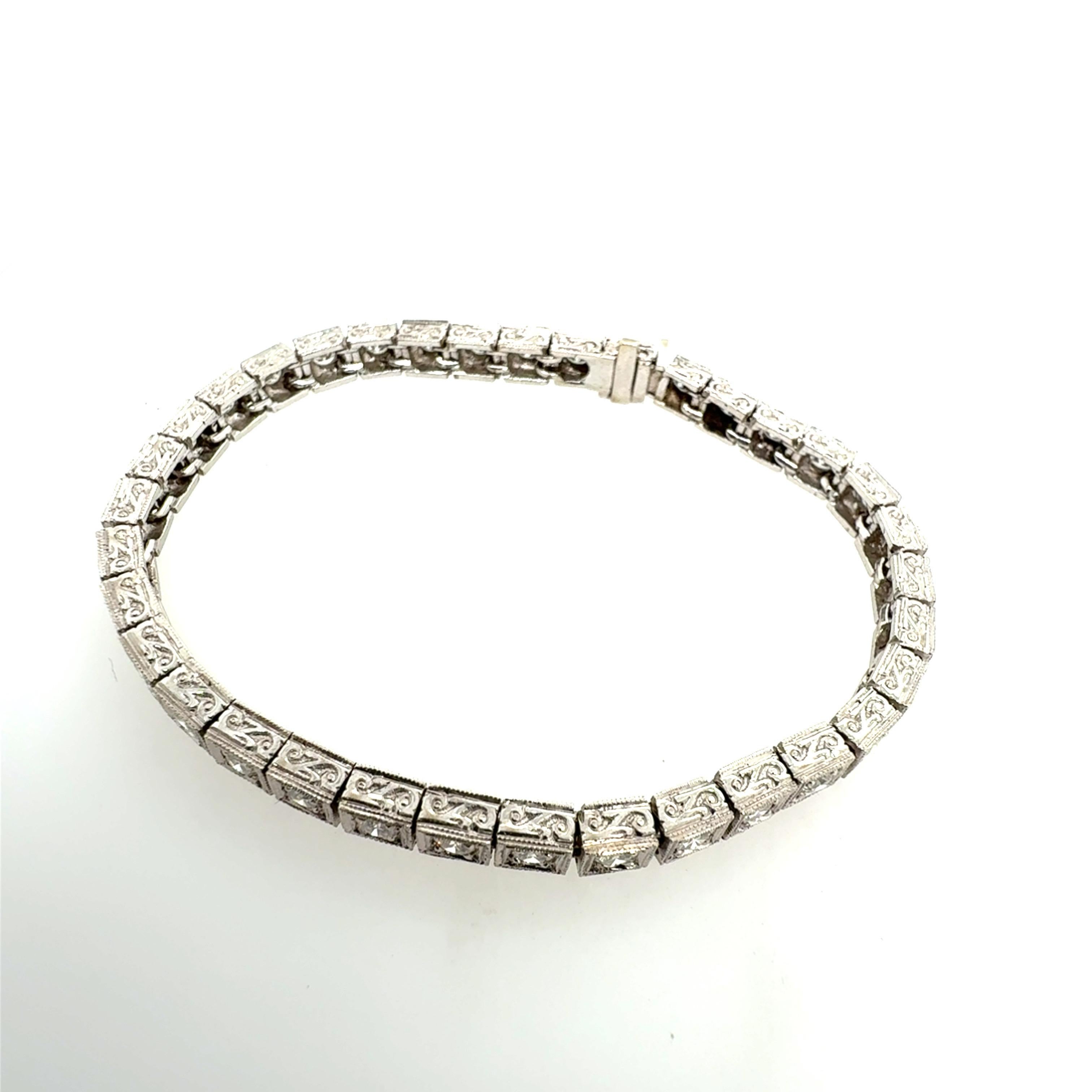 Rétro Retro Bracelet en or 3.25 Carat Natural Colorless Diamond Engraved Box 1990 en vente
