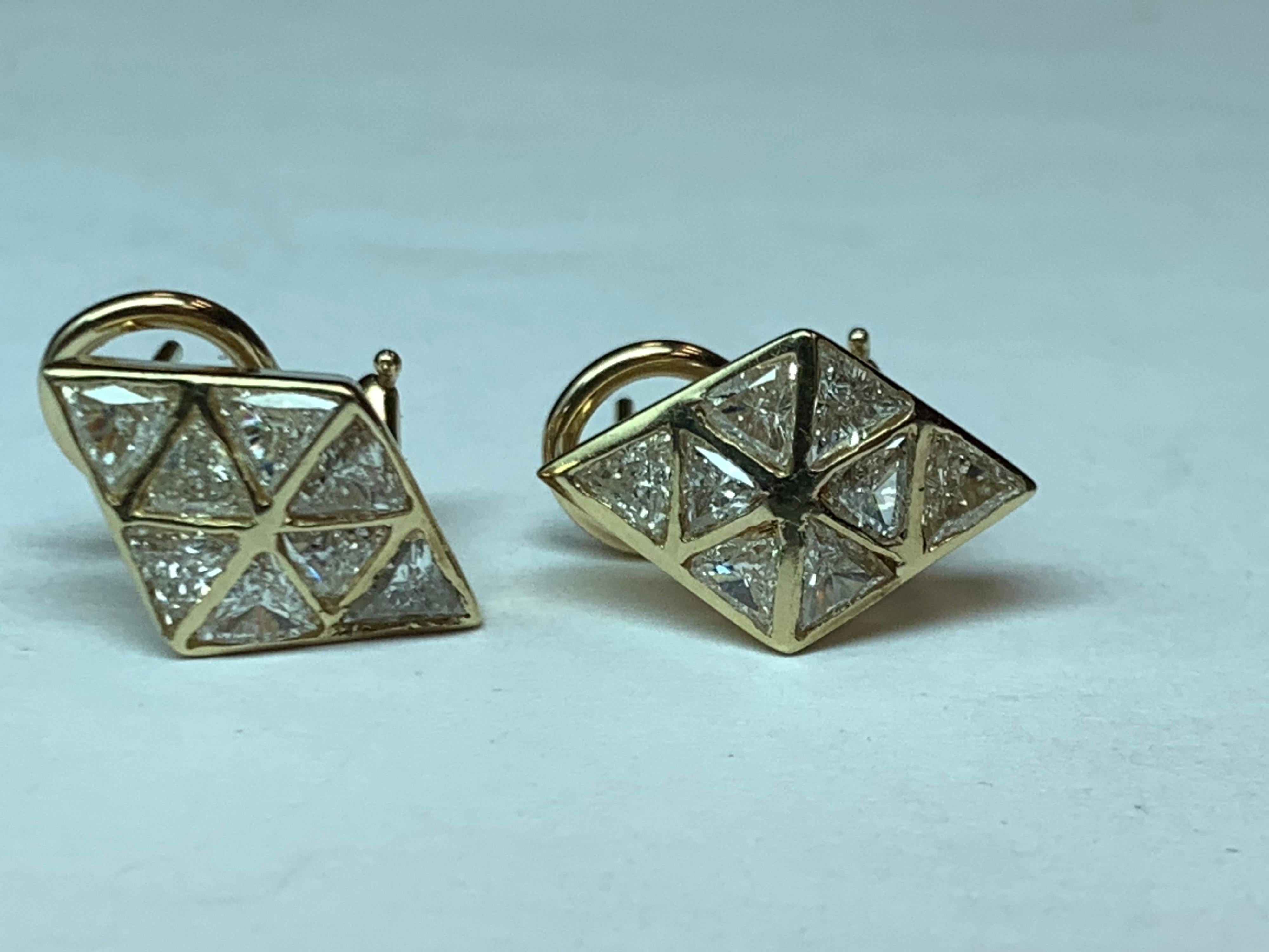 Trillion Cut Retro Gold 3.25 Carat Natural Trillion Diamond Earrings, circa 1980