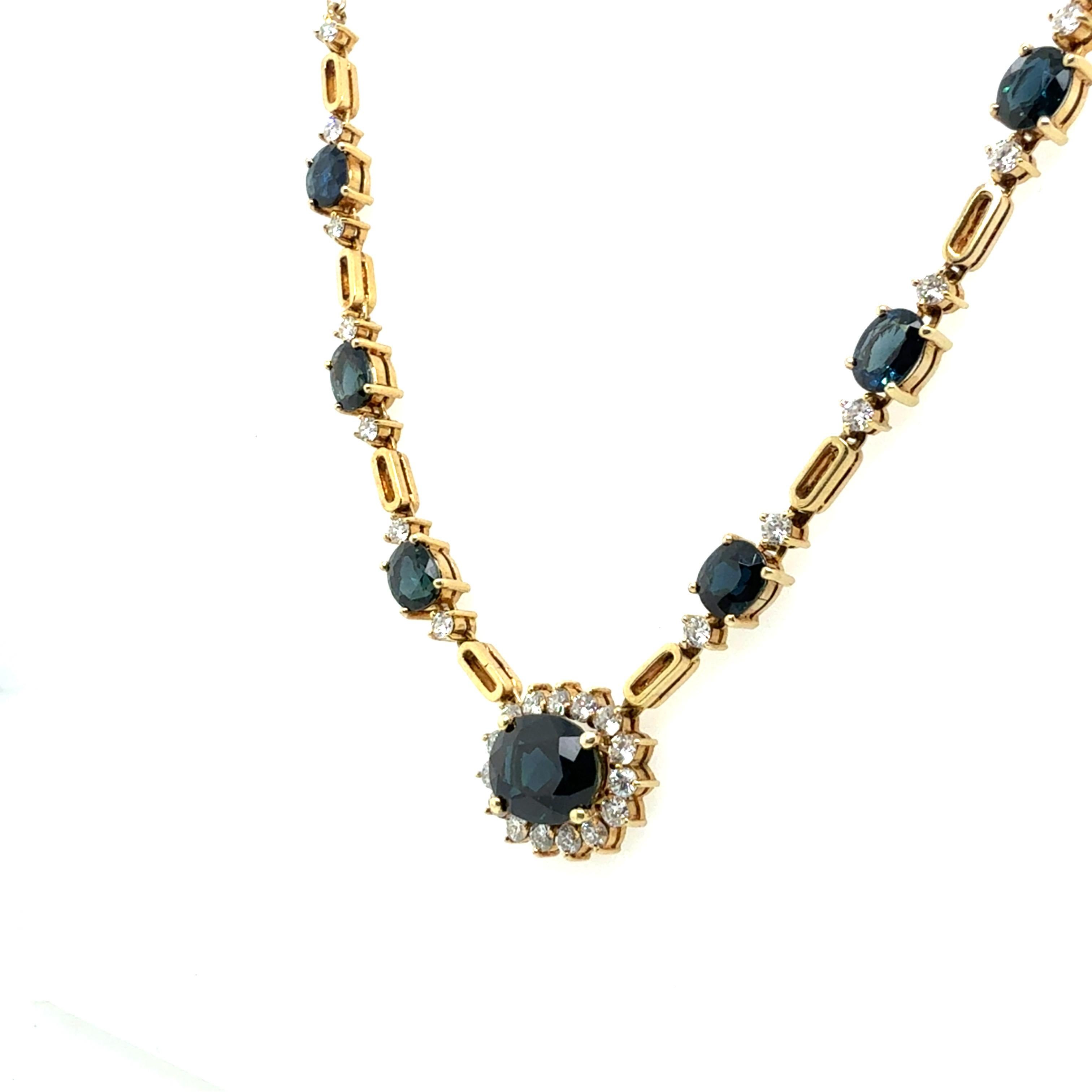 Collier en or rétro avec 7,55 carats de diamants naturels et saphir bleu royal Bon état - En vente à Los Angeles, CA