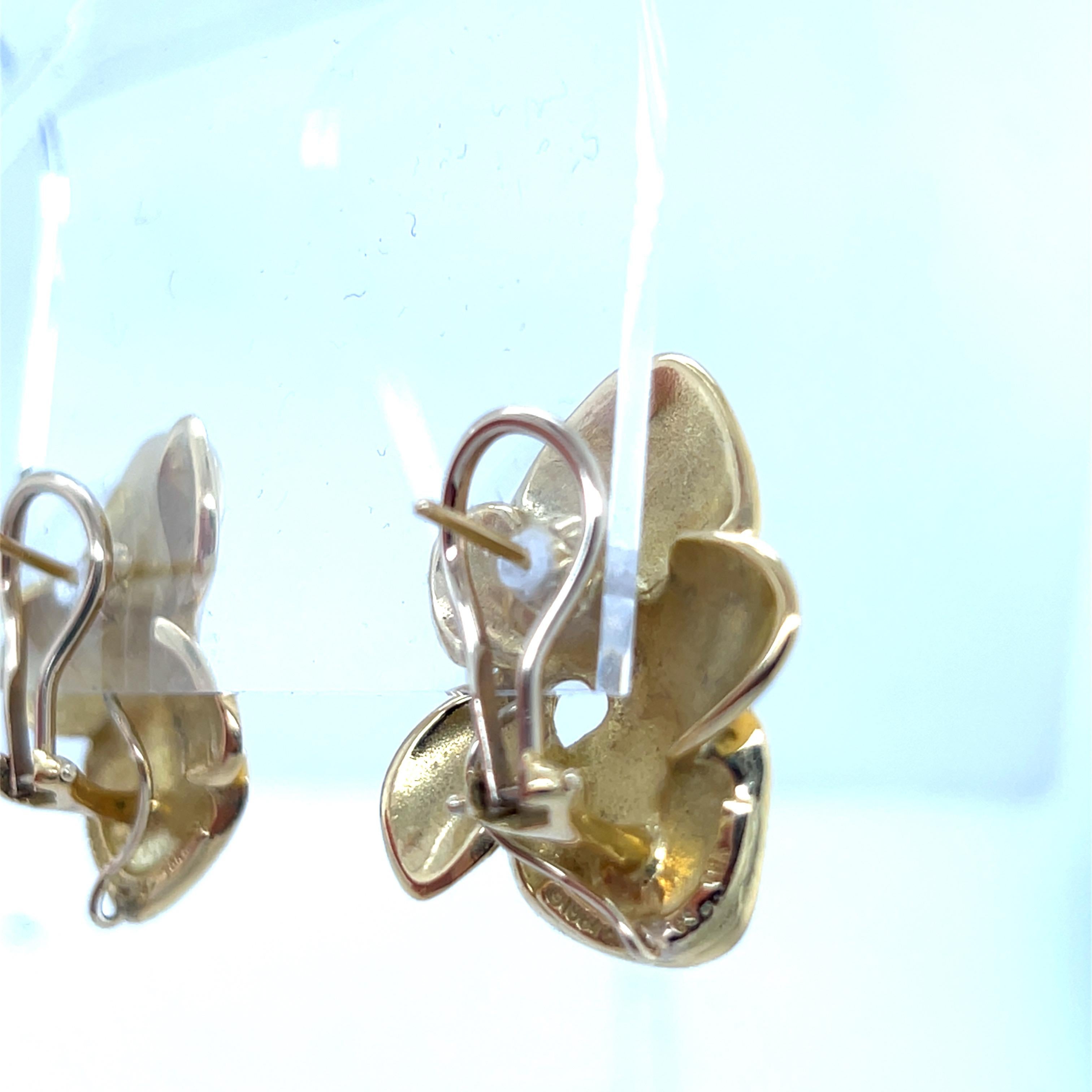 Retro Gold Angela Cummings Floral Orchid Petal Earrings New York Circa 1984 For Sale 1
