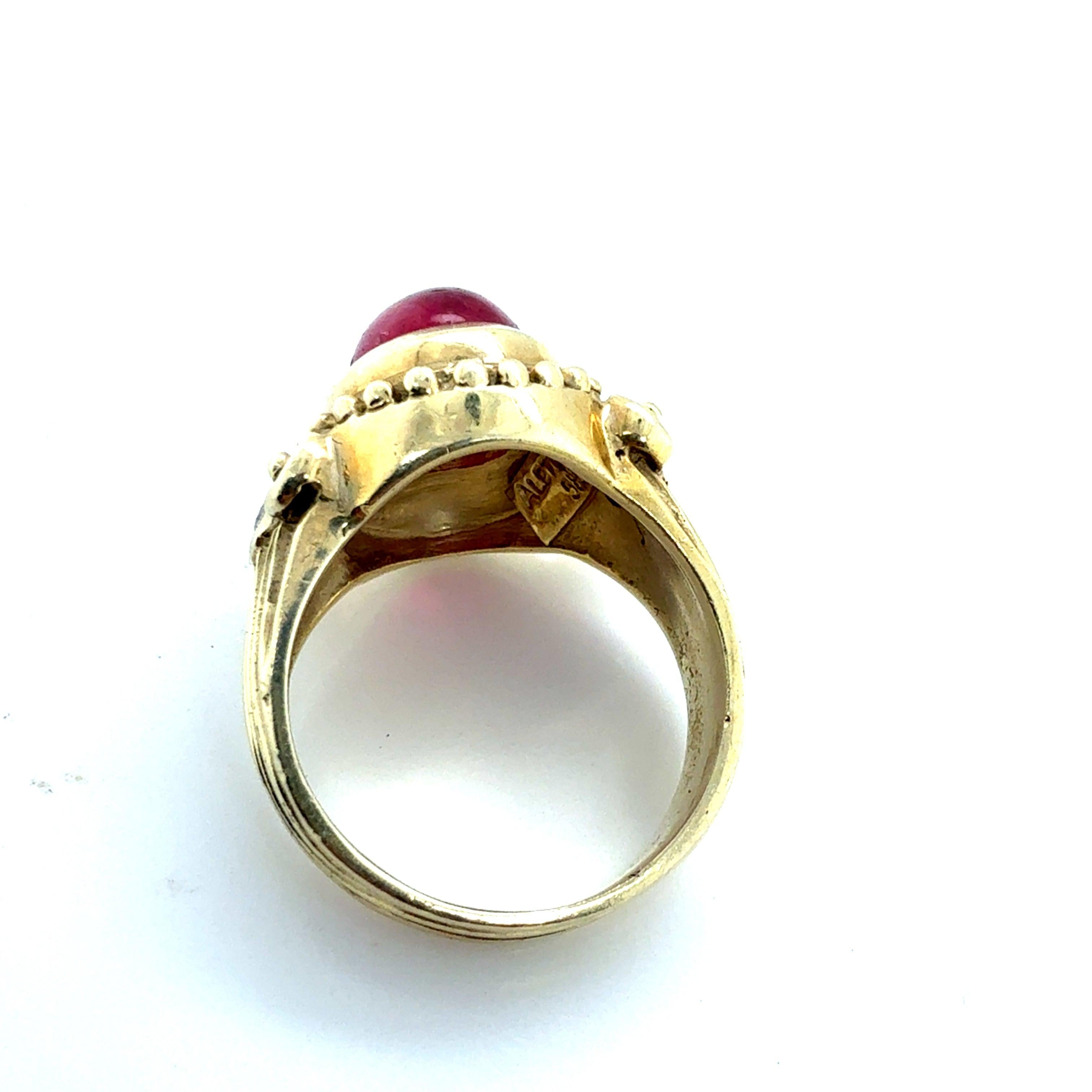 Retro Gold Appx 1.35 Carat Natural Pink Tourmaline & Diamond Statement Ring For Sale 3