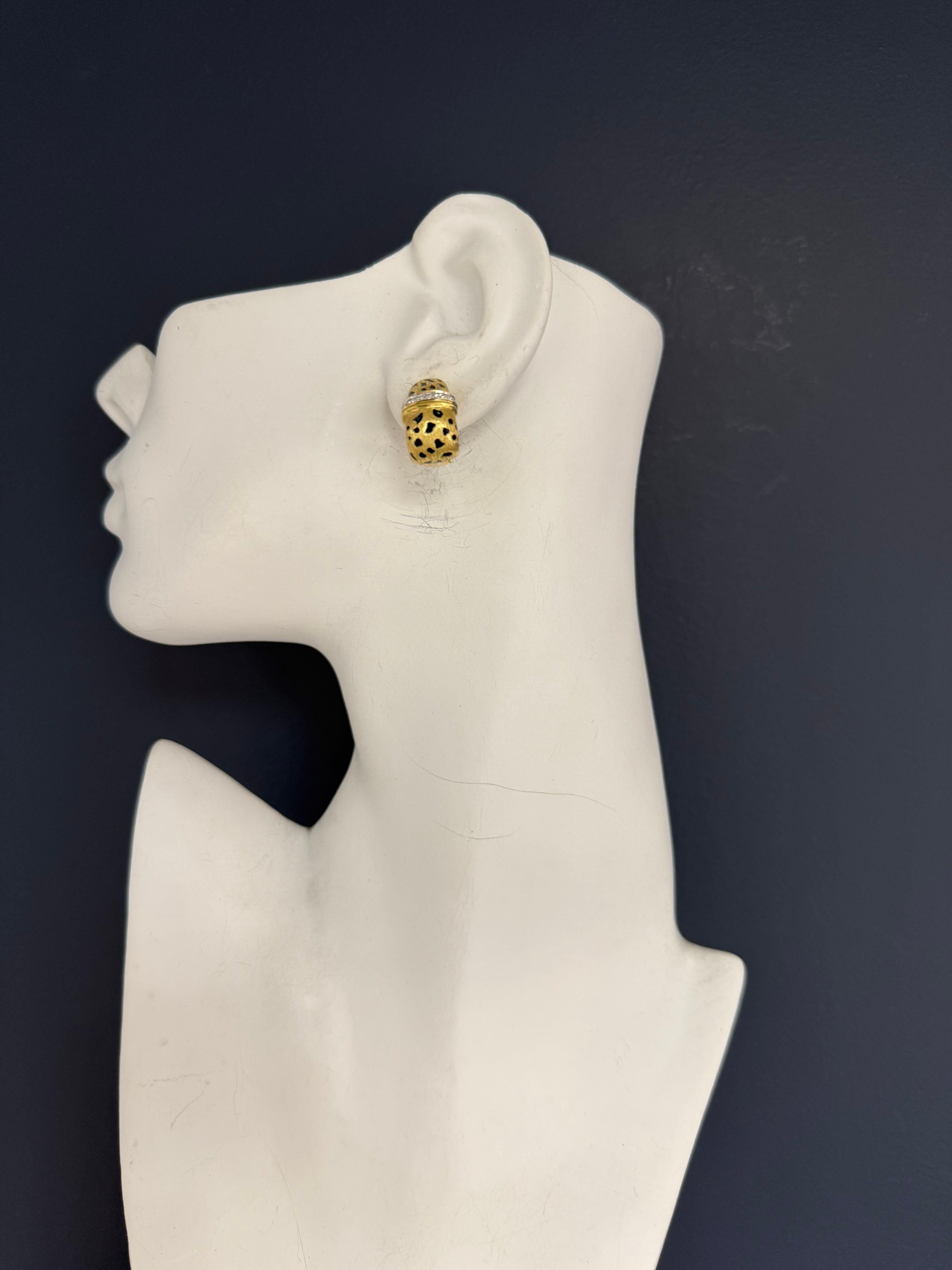 Round Cut Retro Gold Cheetah Natural Diamond Statement Earrings by Scully & Scully For Sale