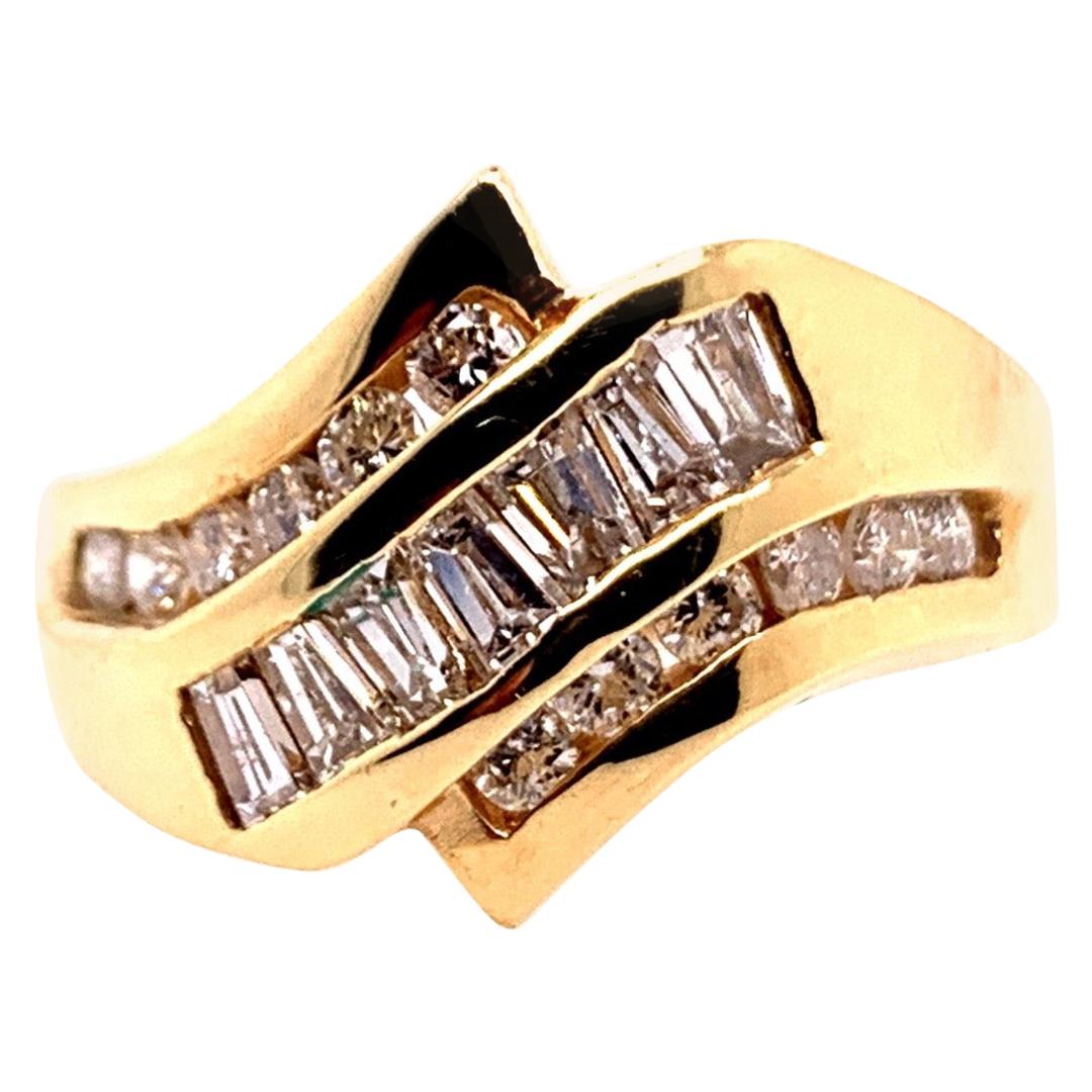 Retro Gold Cocktail 1.25 Carat Natural Diamond Ring Round and Baguette For Sale