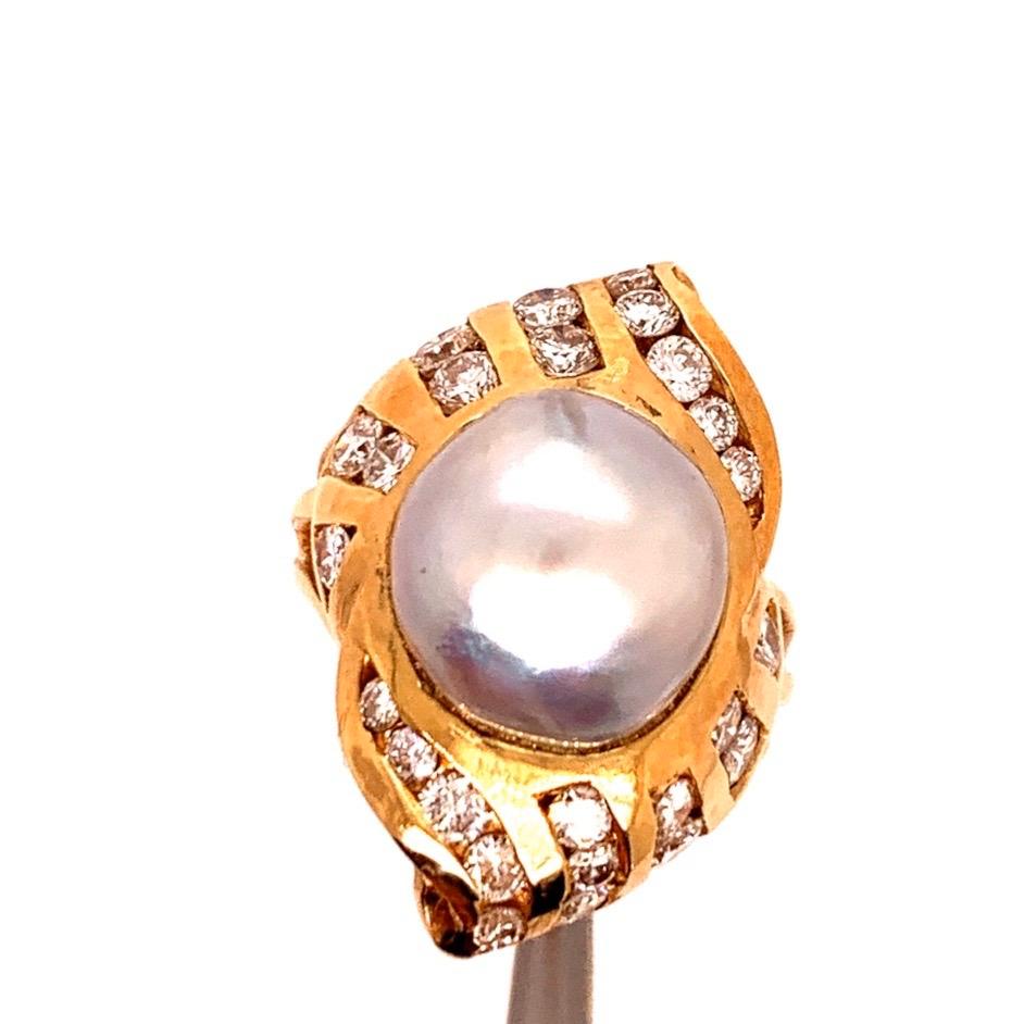 Retro Gold Cocktail Ring 1.38 Carat Natural Colorless Diamond and Pearl 1950 For Sale 2