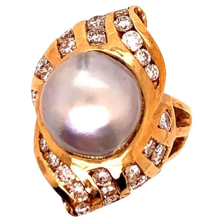 Retro Gold Cocktail Ring 1.38 Carat Natural Colorless Diamond and Pearl 1950 For Sale