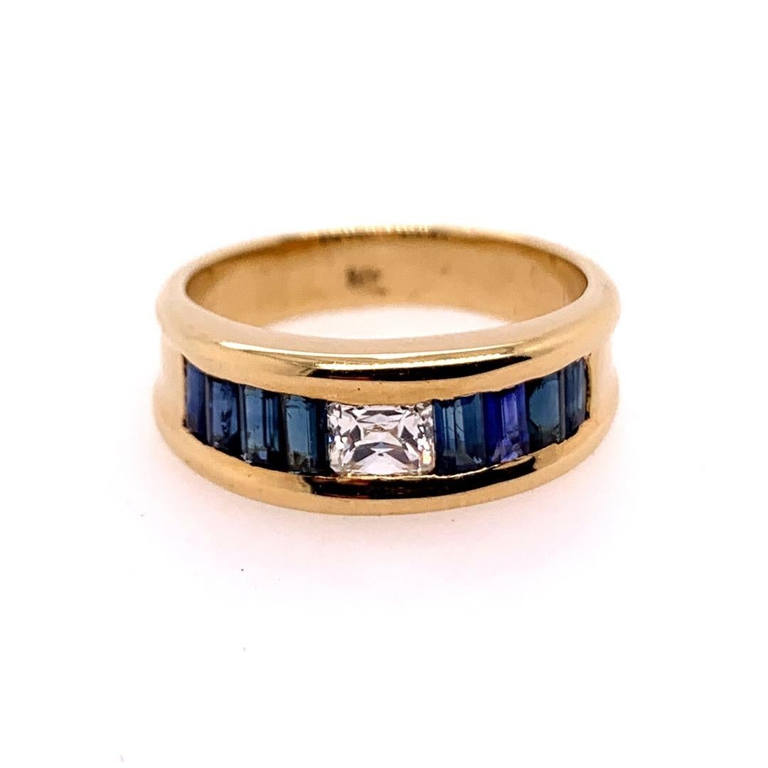 Retro Gold Cocktail Ring 1.4 Carat Natural Radiant Diamond and Sapphire Gem 1950 For Sale 1