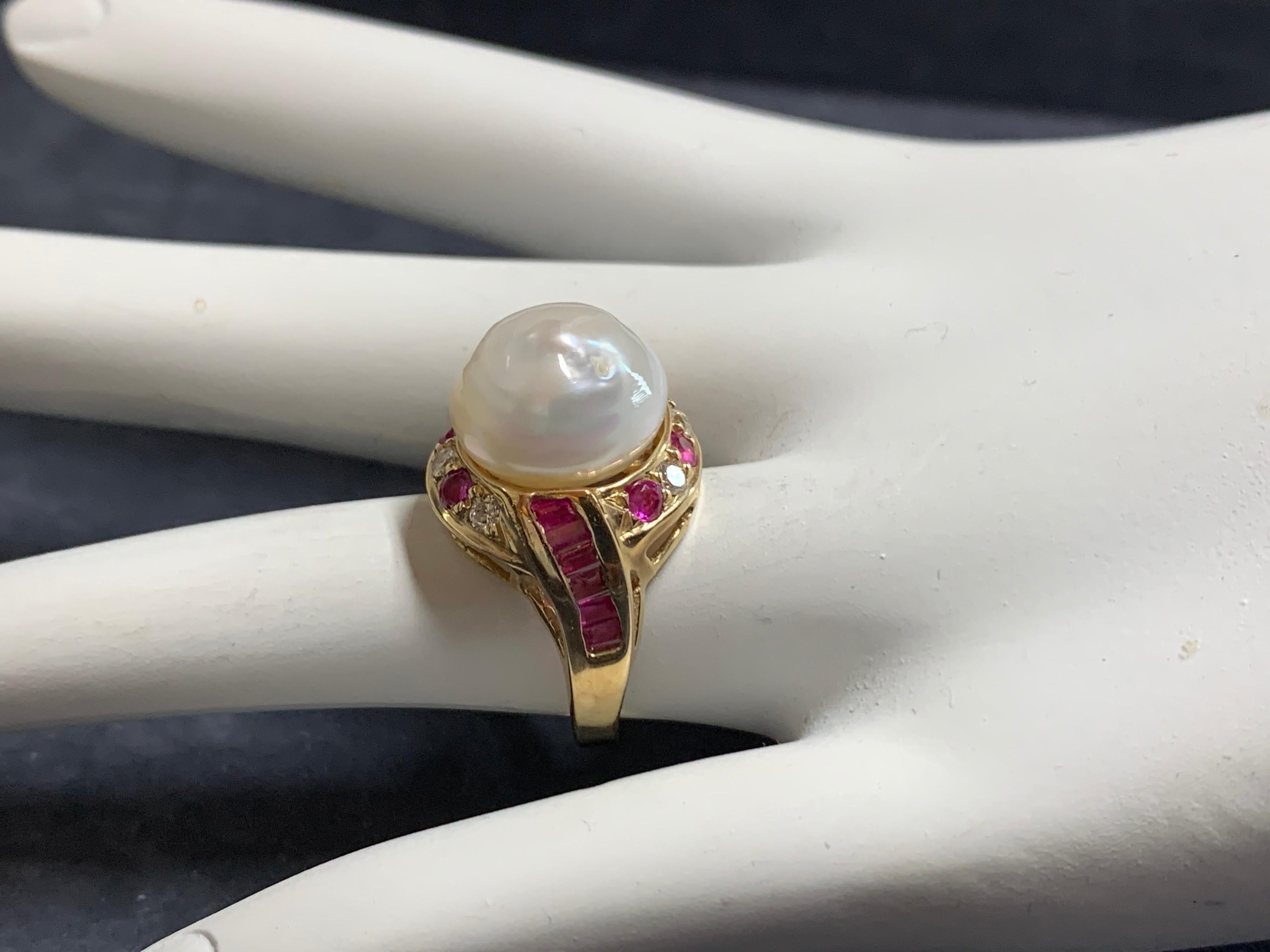Retro Gold Cocktail Ring 1.4 Carat Natural Ruby, Diamond and Pearl, circa 1950 For Sale 2