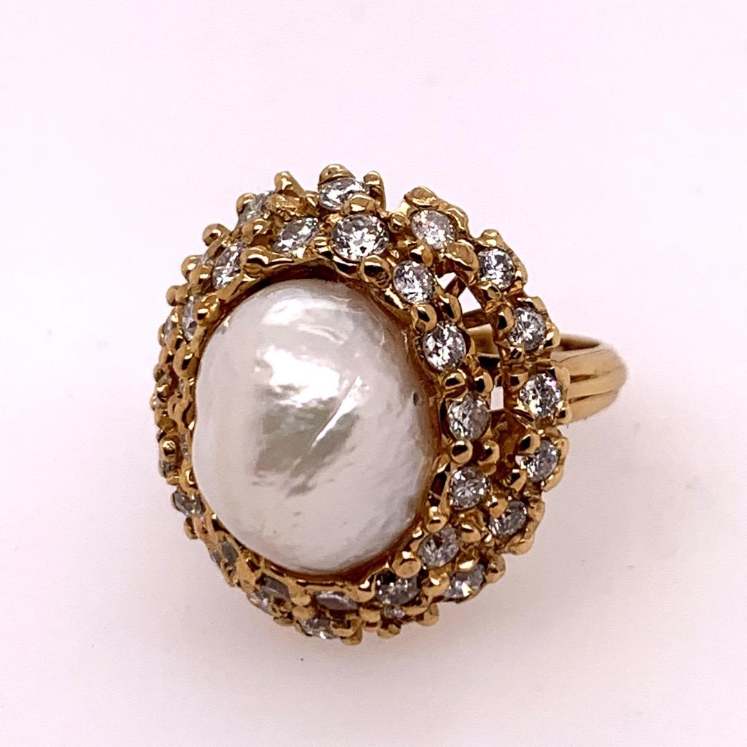Retro Gold Cocktail Ring 1.8 Carat Natural Colorless Diamond & Pearl, circa 1950 In Good Condition For Sale In Los Angeles, CA