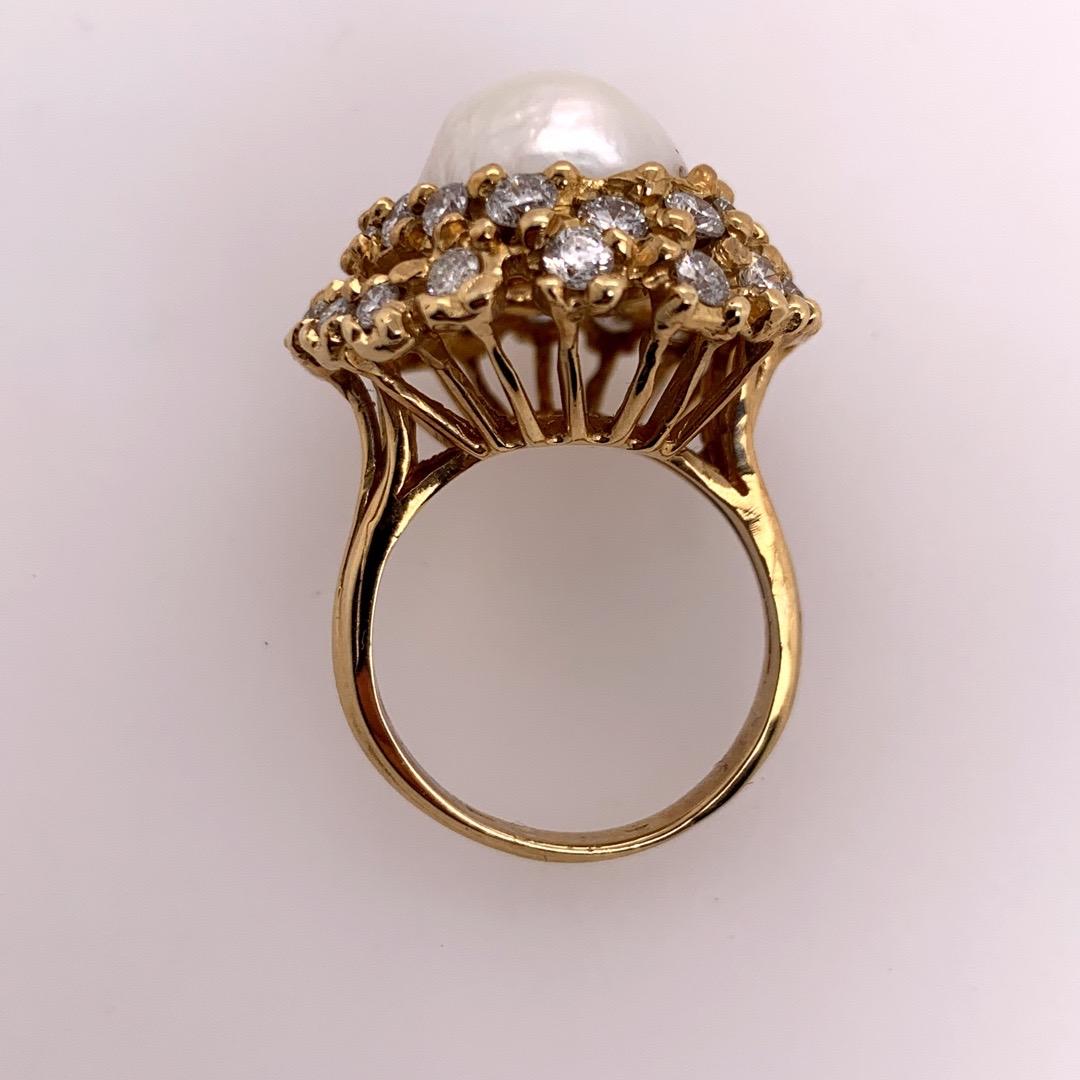 Retro Gold Cocktail Ring 1.8 Carat Natural Colorless Diamond & Pearl, circa 1950 For Sale 1