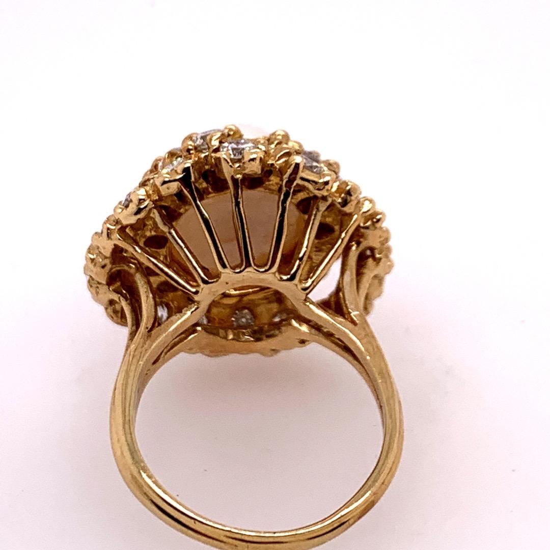 Retro Gold Cocktail Ring 1.8 Carat Natural Colorless Diamond & Pearl, circa 1950 For Sale 2