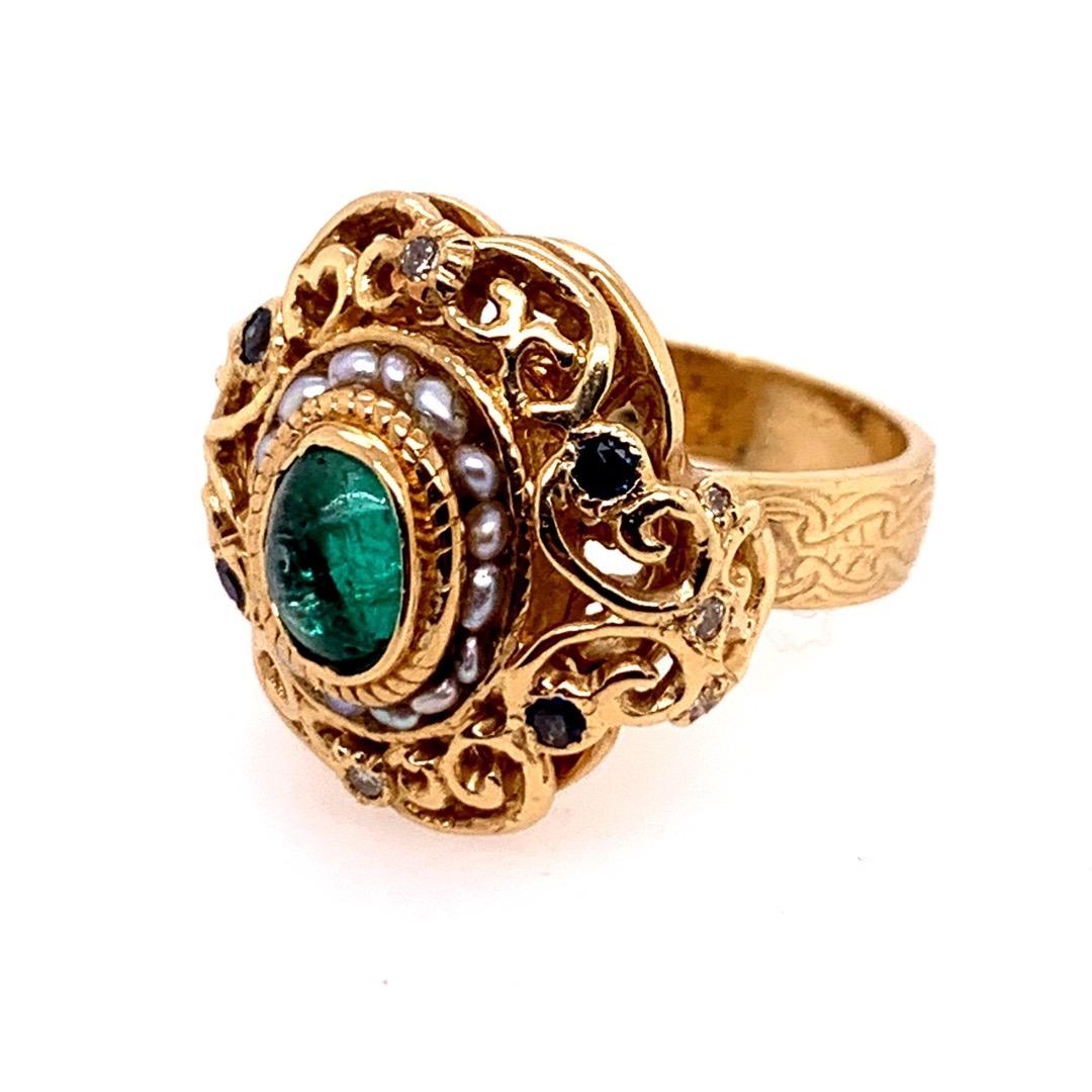 Retro Gold Cocktail Ring 2 Karat Natürlicher Smaragd Cab Saphir Diamant um 1950 Damen im Angebot