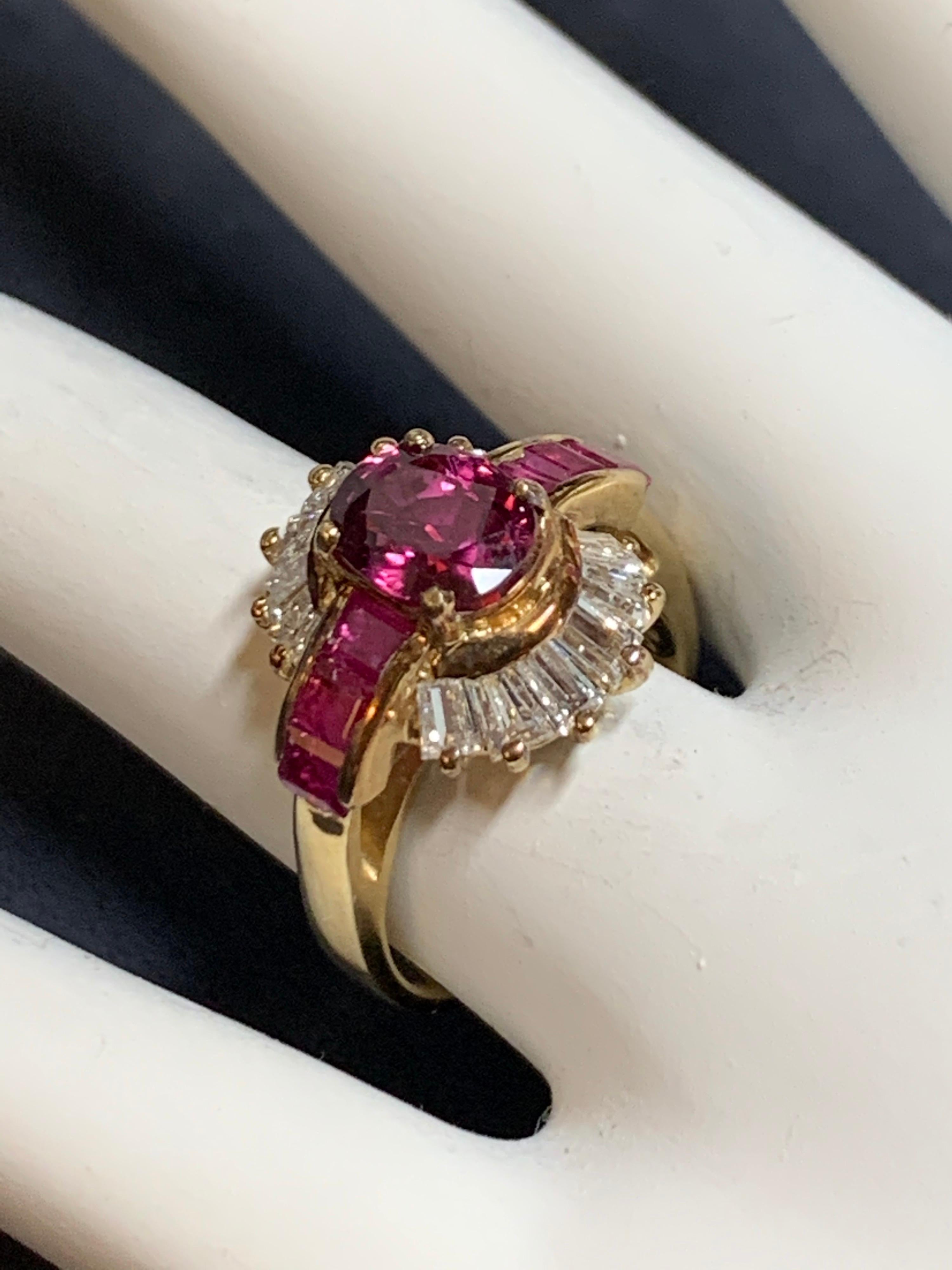 Oval Cut Retro Gold Cocktail Ring 3.25 Carat Natural Oval Gem Ruby and Diamond circa 1950 For Sale
