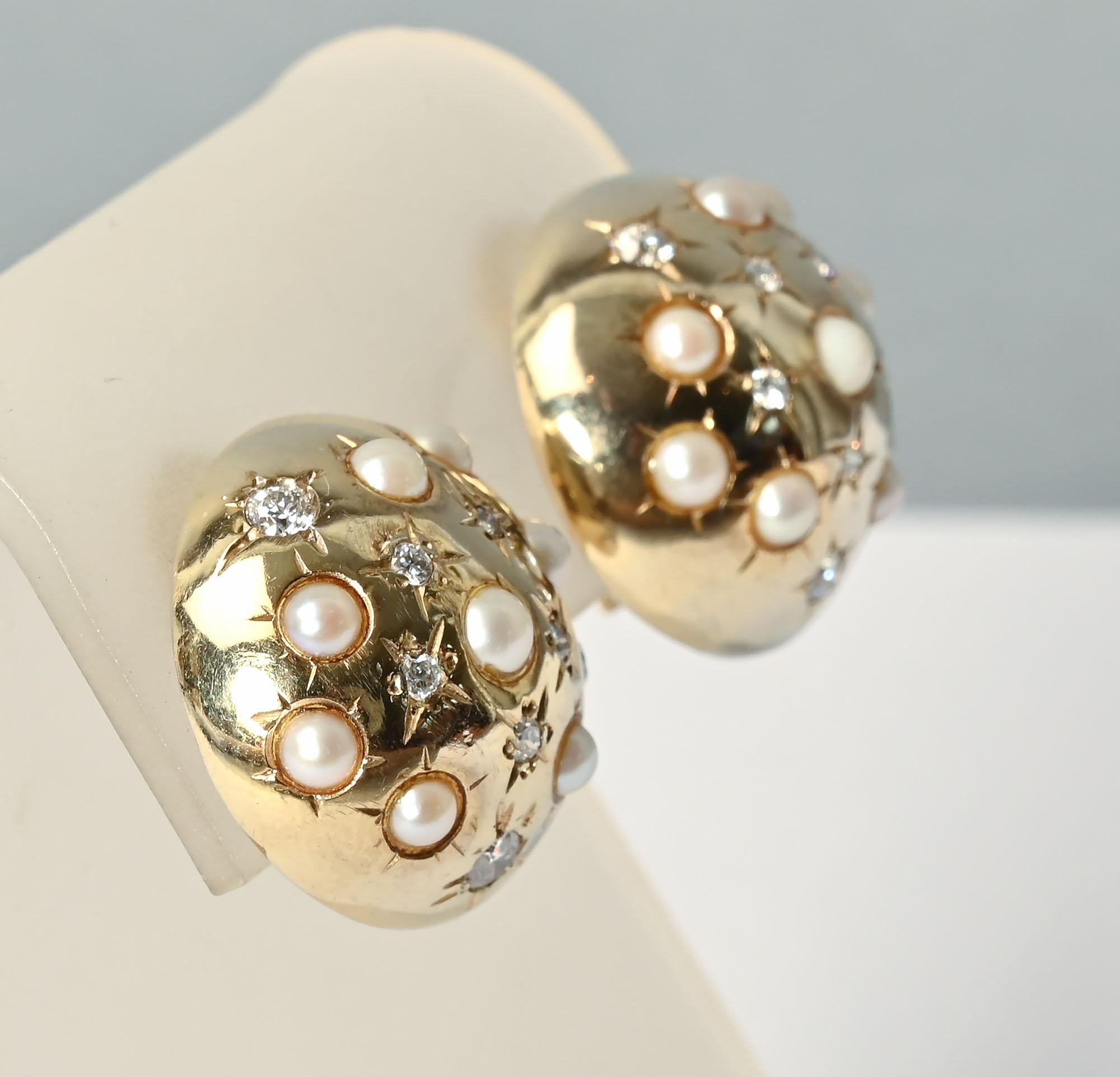 Retro Goldohrringe aus Gold mit Perlen und Diamanten im Zustand „Gut“ im Angebot in Darnestown, MD