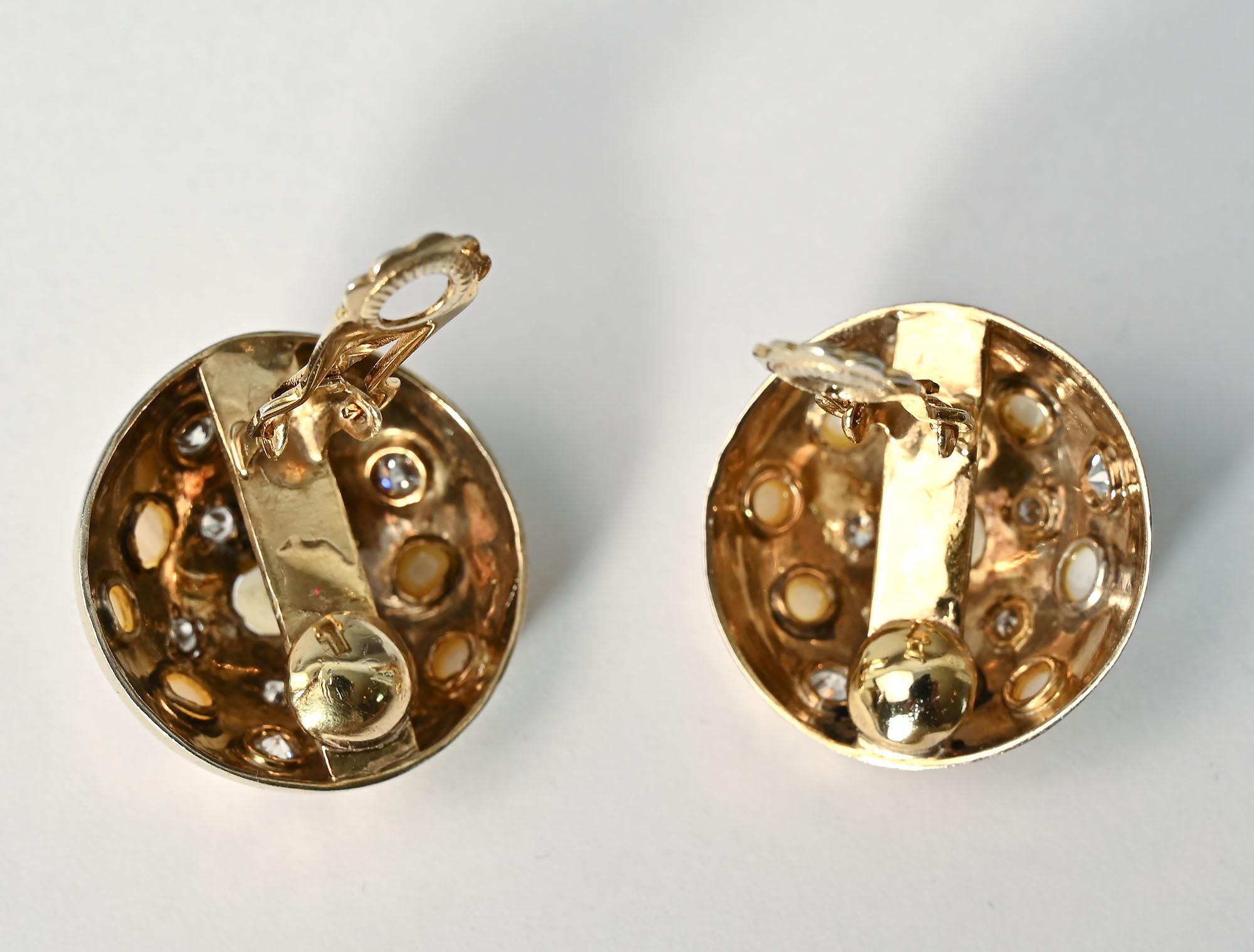 Retro Gold Earrings with Pearls and Diamonds For Sale 1