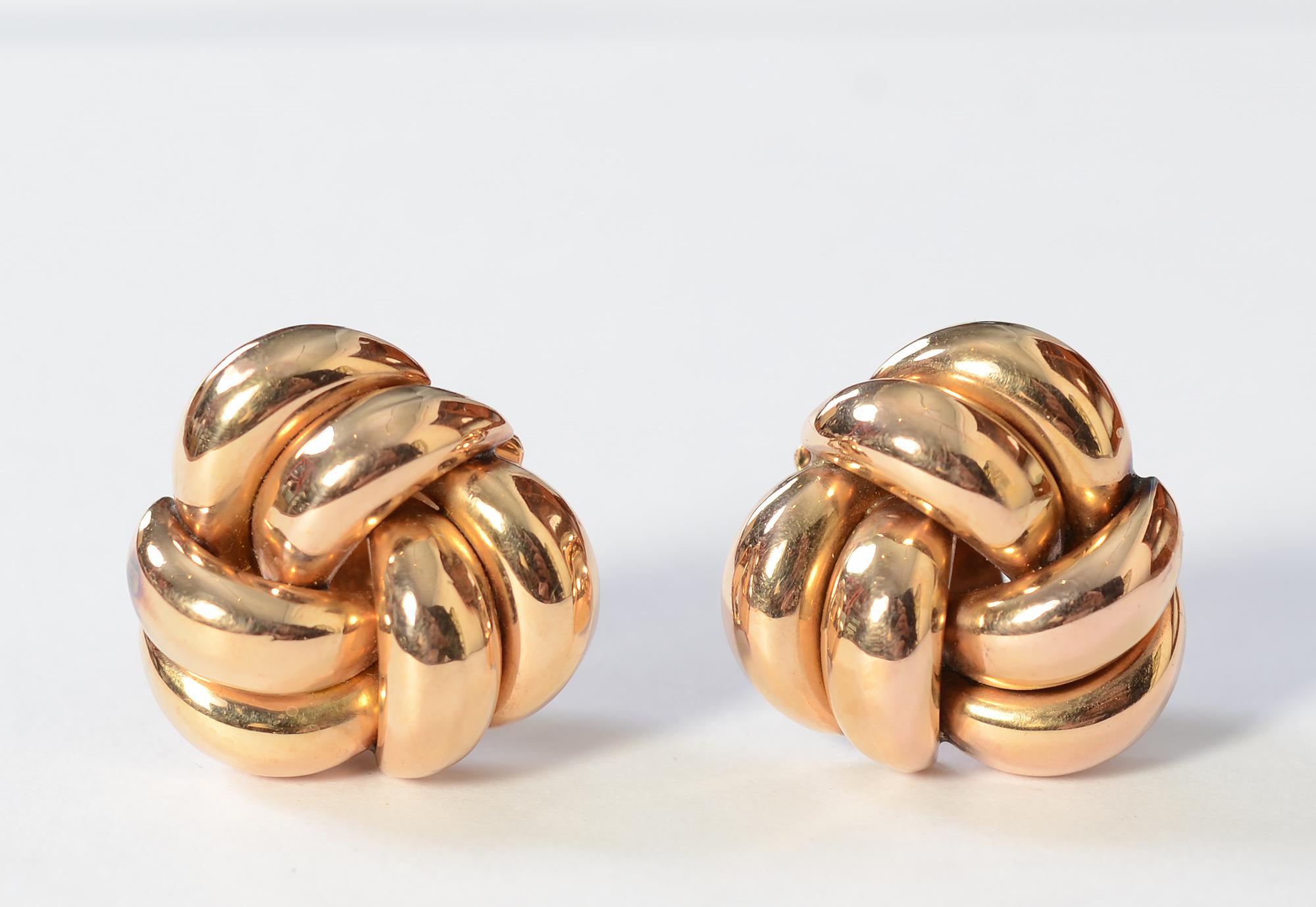 Retro Gold Knot Earrings 1