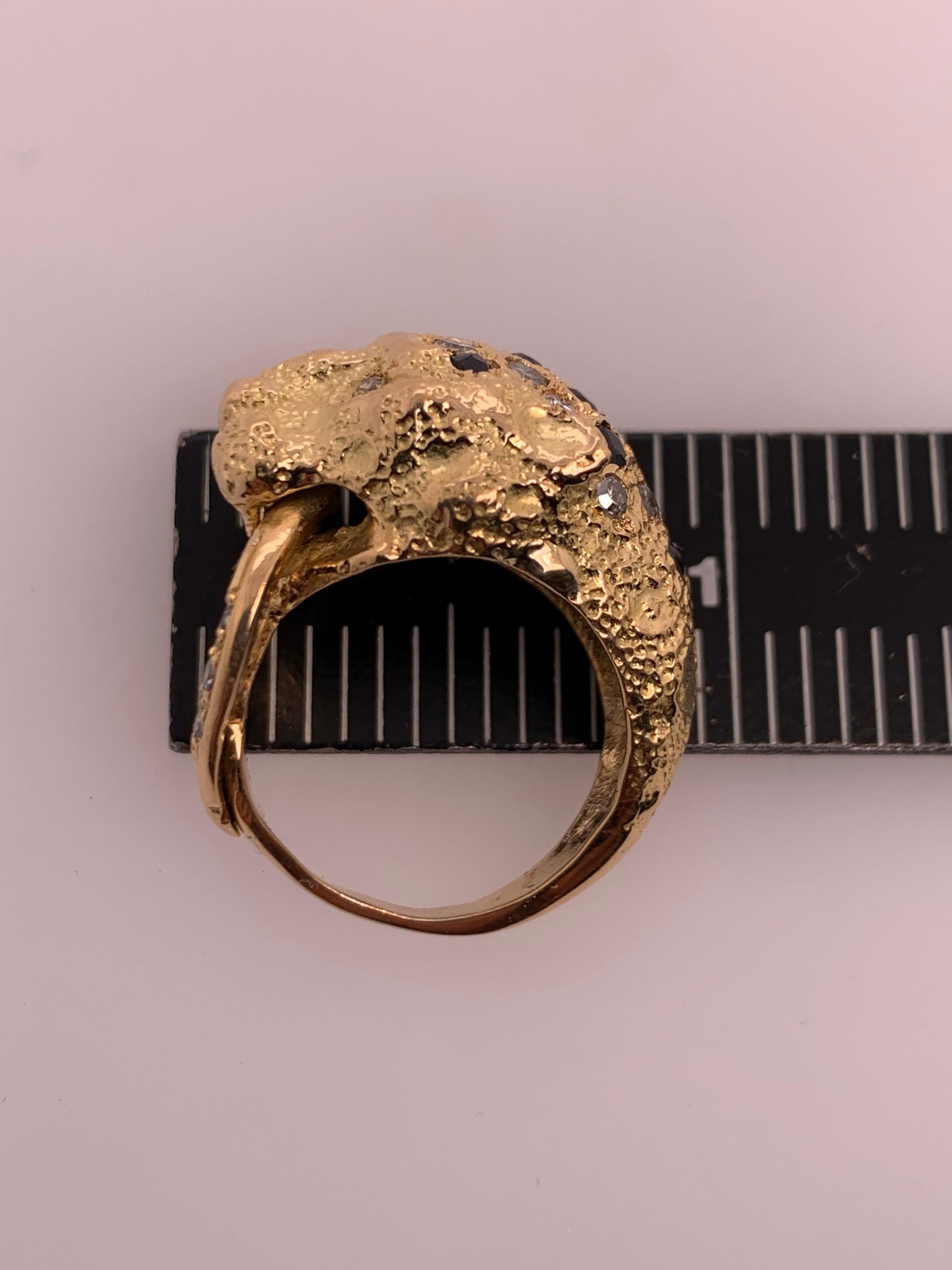 Bague rétro en or avec lion APX 0,50 carat, diamant naturel, saphir et pierre précieuse, datant d'environ 1960 en vente 5