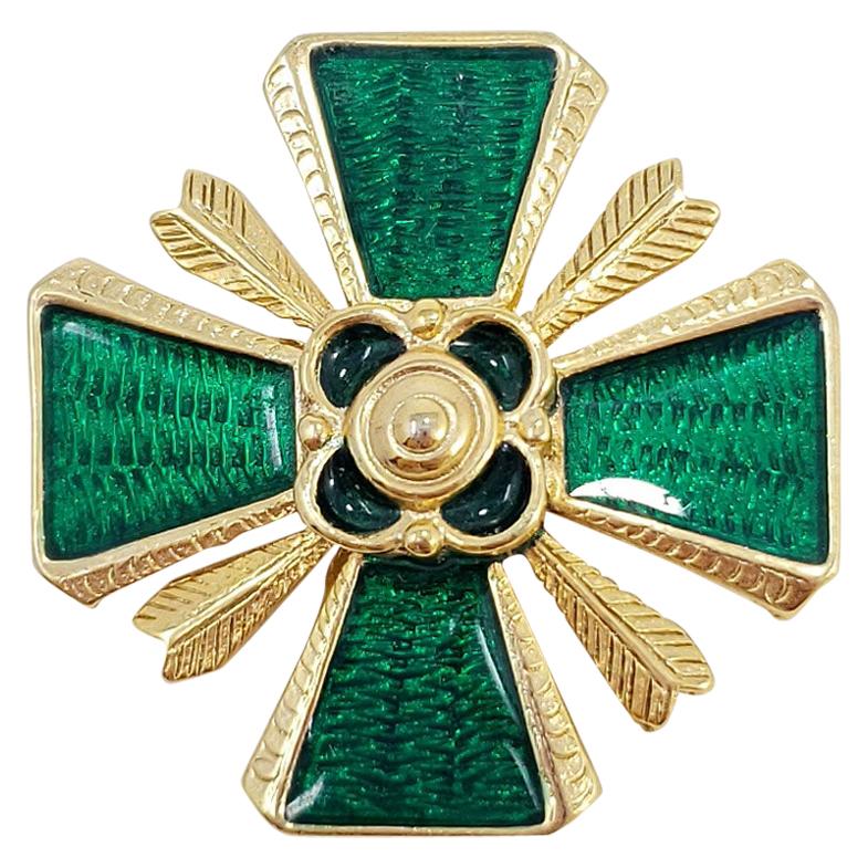 Retro Gold Maltese Cross Pin Brooch, Green Enamel For Sale