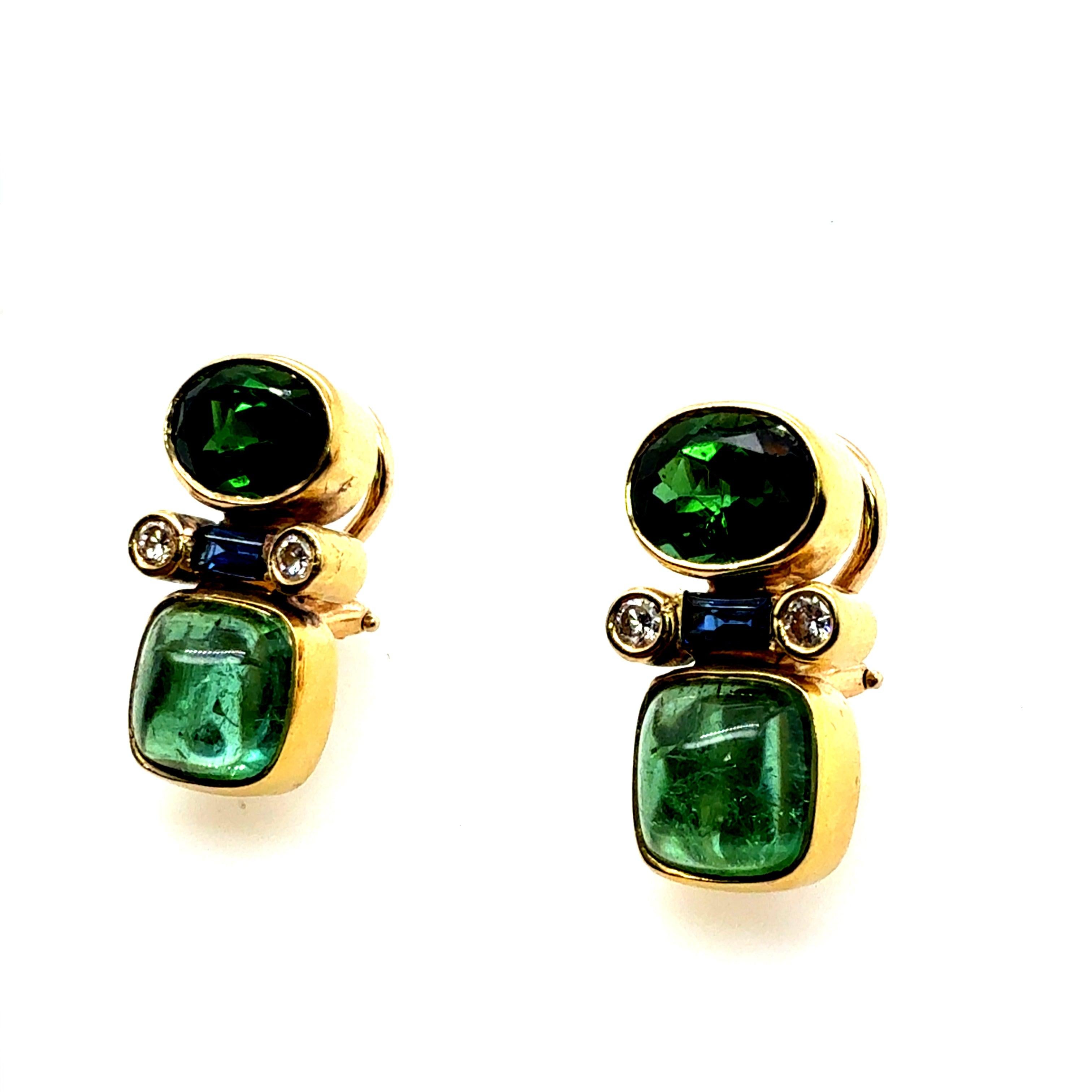 Orecchini a lobo in oro retrò con diamanti naturali e tormalina, CIRCA 1970 in vendita 4
