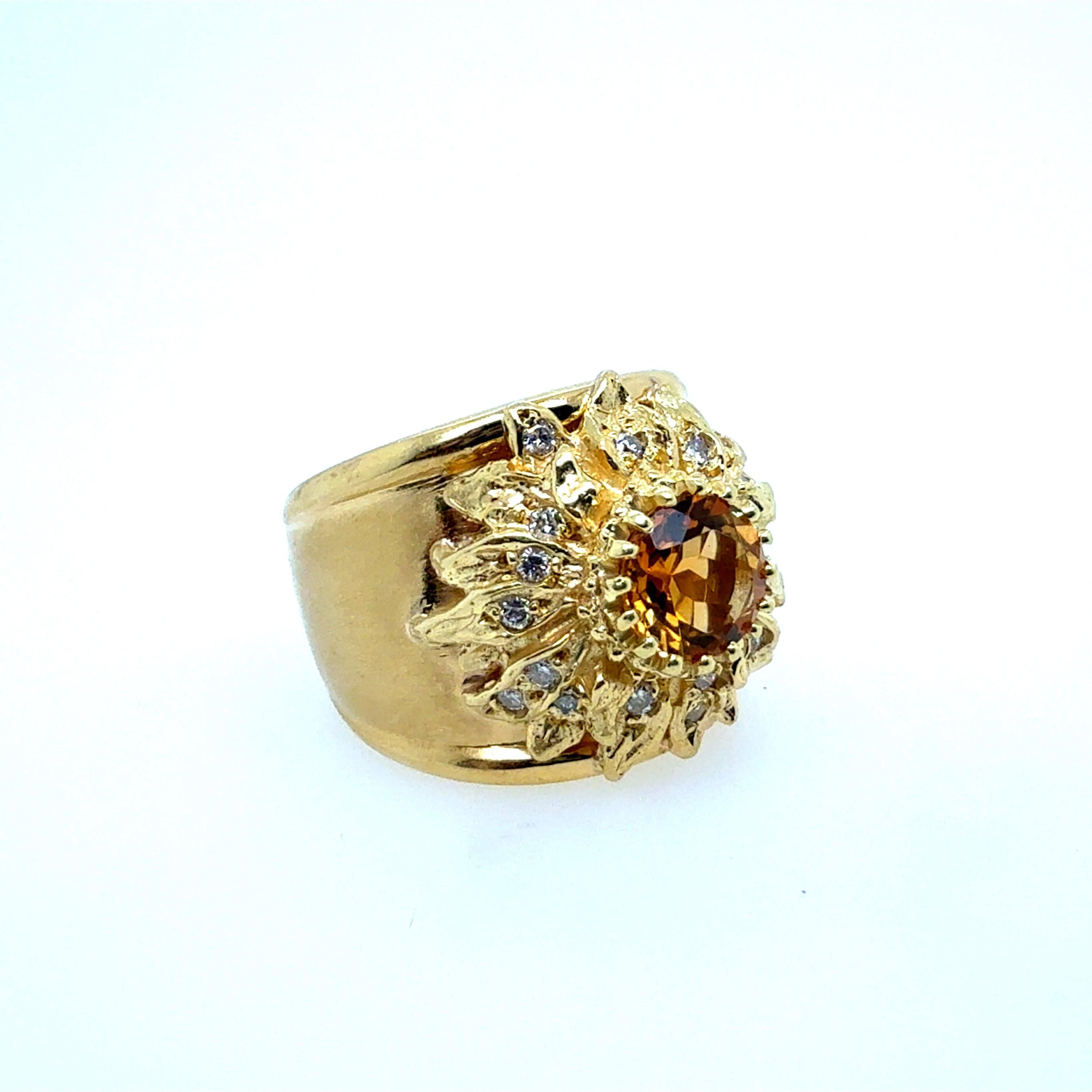 Taglio rotondo Anello Cocktail in oro retrò con diamante rotondo naturale e citrino in vendita