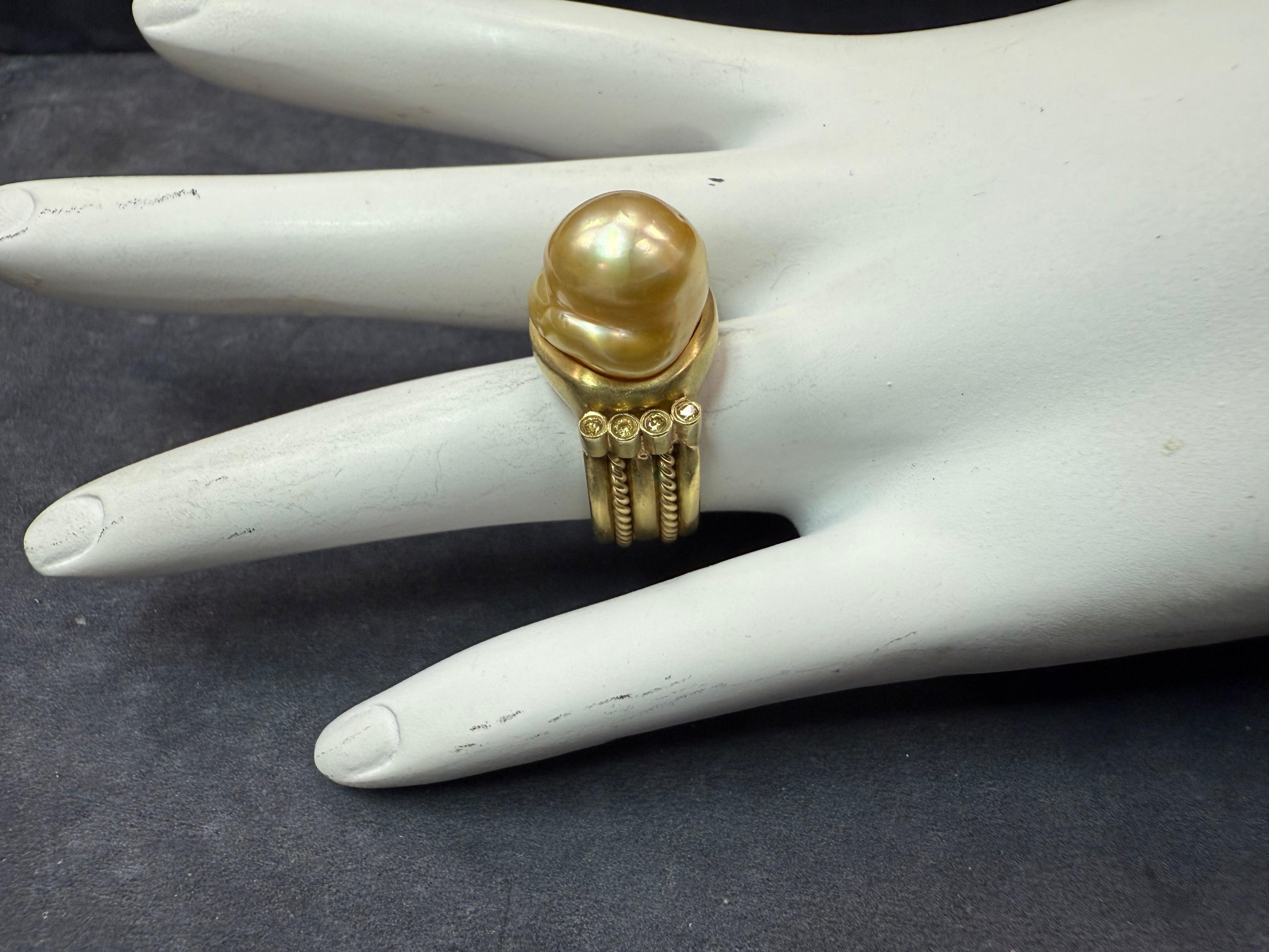 Round Cut Retro Gold Natural Vivid Yellow Diamond & Golden South Sea Pearl Ring Circa 1990 For Sale