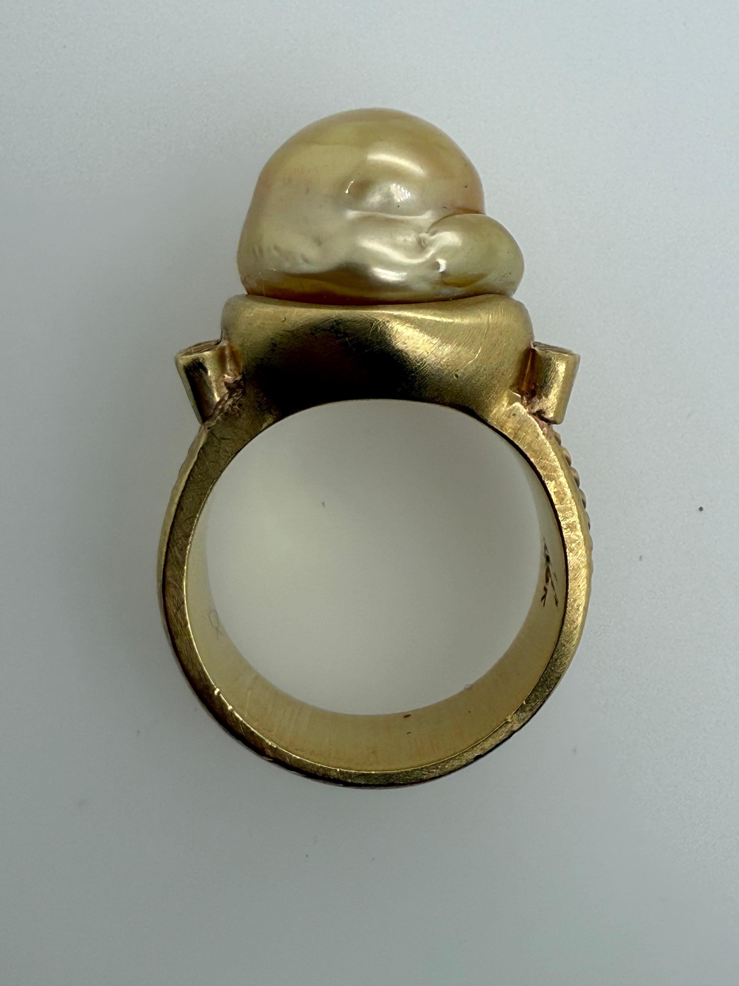 Retro Gold Natural Vivid Yellow Diamond & Golden South Sea Pearl Ring Circa 1990 For Sale 1