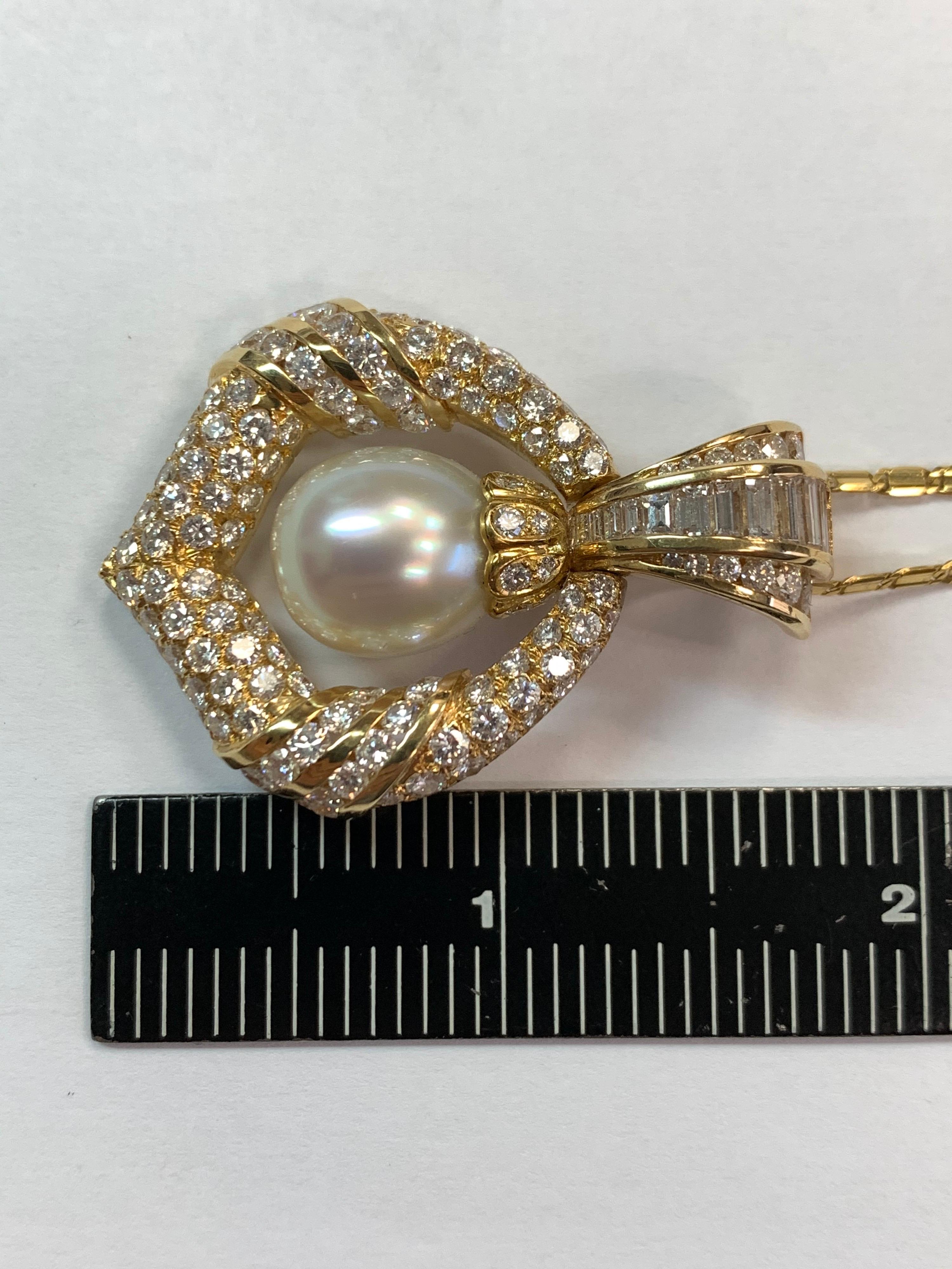 Retro Gold Necklace 7.5 Carat Natural Round Colorless Diamond & Pearl circa 1950 For Sale 3