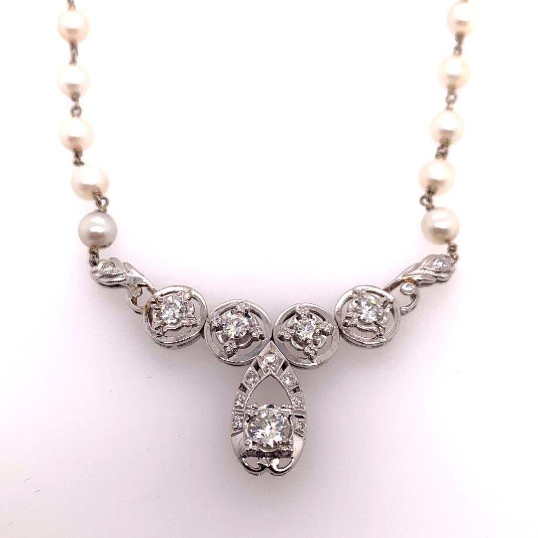 Rétro Collana in oro retrò con diamante rotondo da 1 carato naturale e perla circa 1970 in vendita
