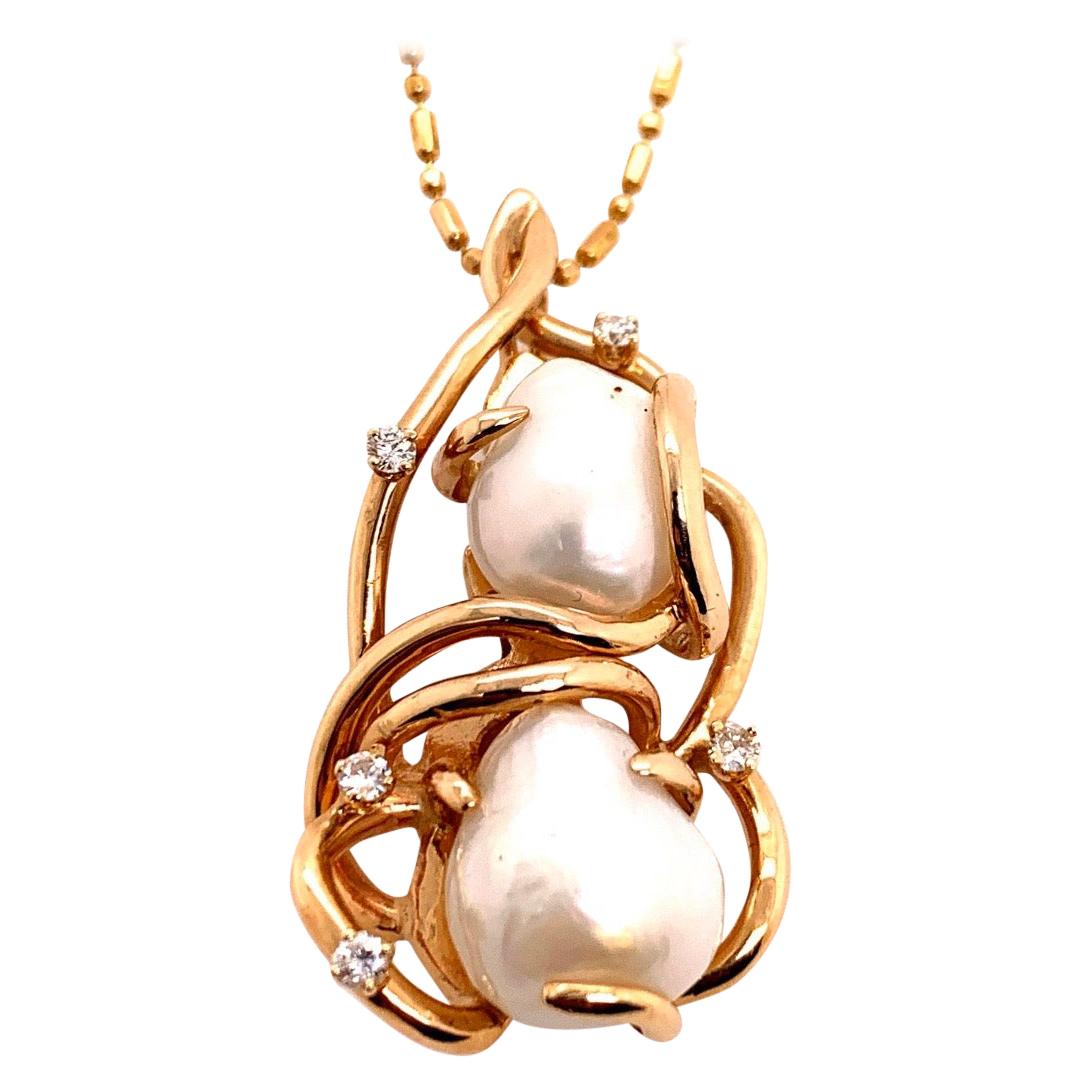 Retro Gold Pendant 0.20 Carat Natural Diamond And Pearl Hand Craft, circa 1980 For Sale