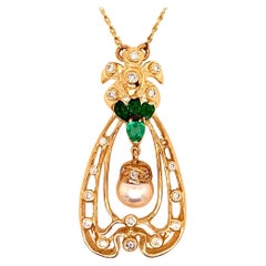 Retro Gold Pendant 1.75 Carat Natural Colombian Emerald Gem & Diamond circa 1960