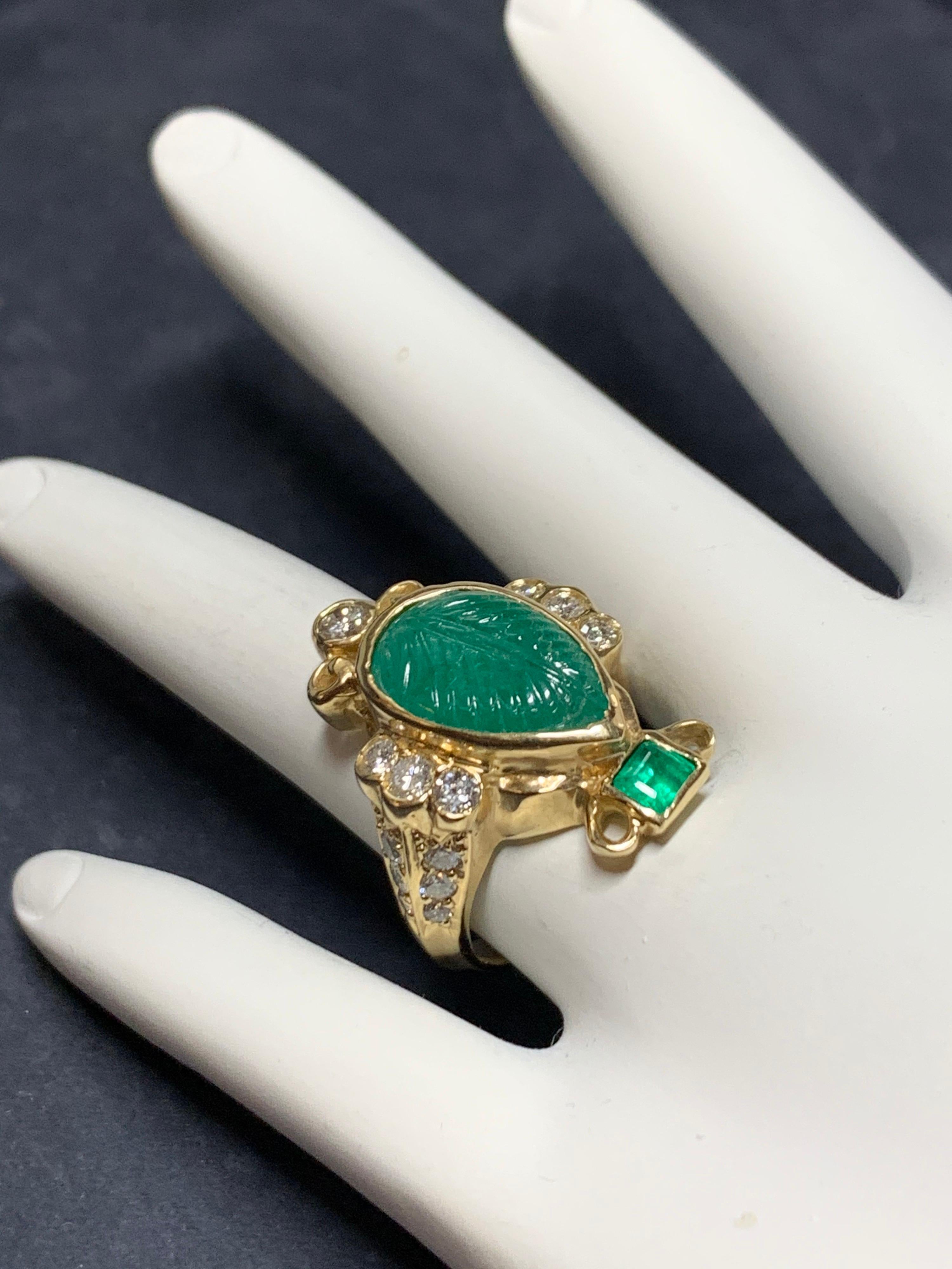 Women's Retro Gold Ring 6 Carat Natural Carved Emerald, Diamond Cocktail Ring circa 1950 For Sale