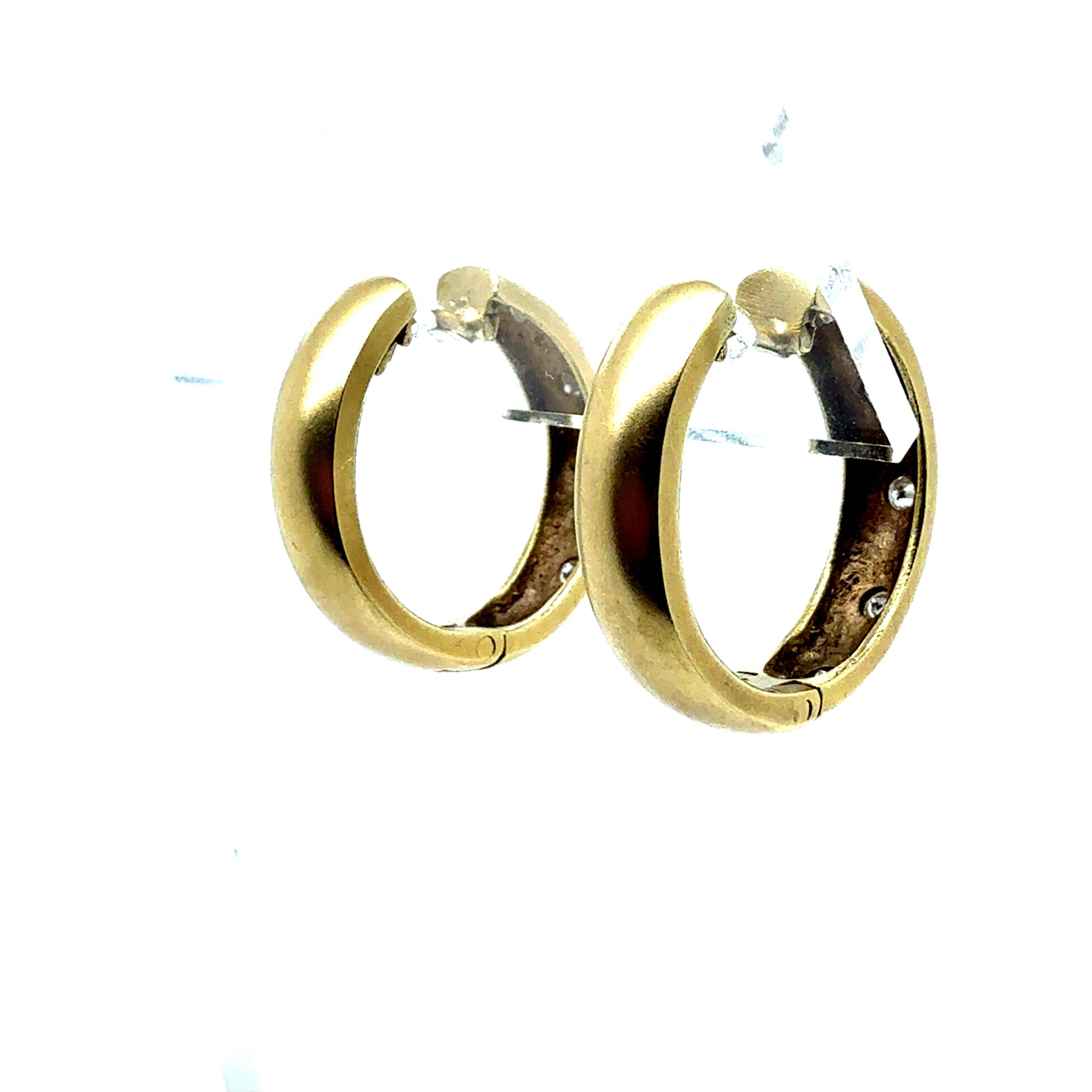 Retro Gold Satinierte 0,25 Karat Naturdiamant Ohrringe im Angebot 2