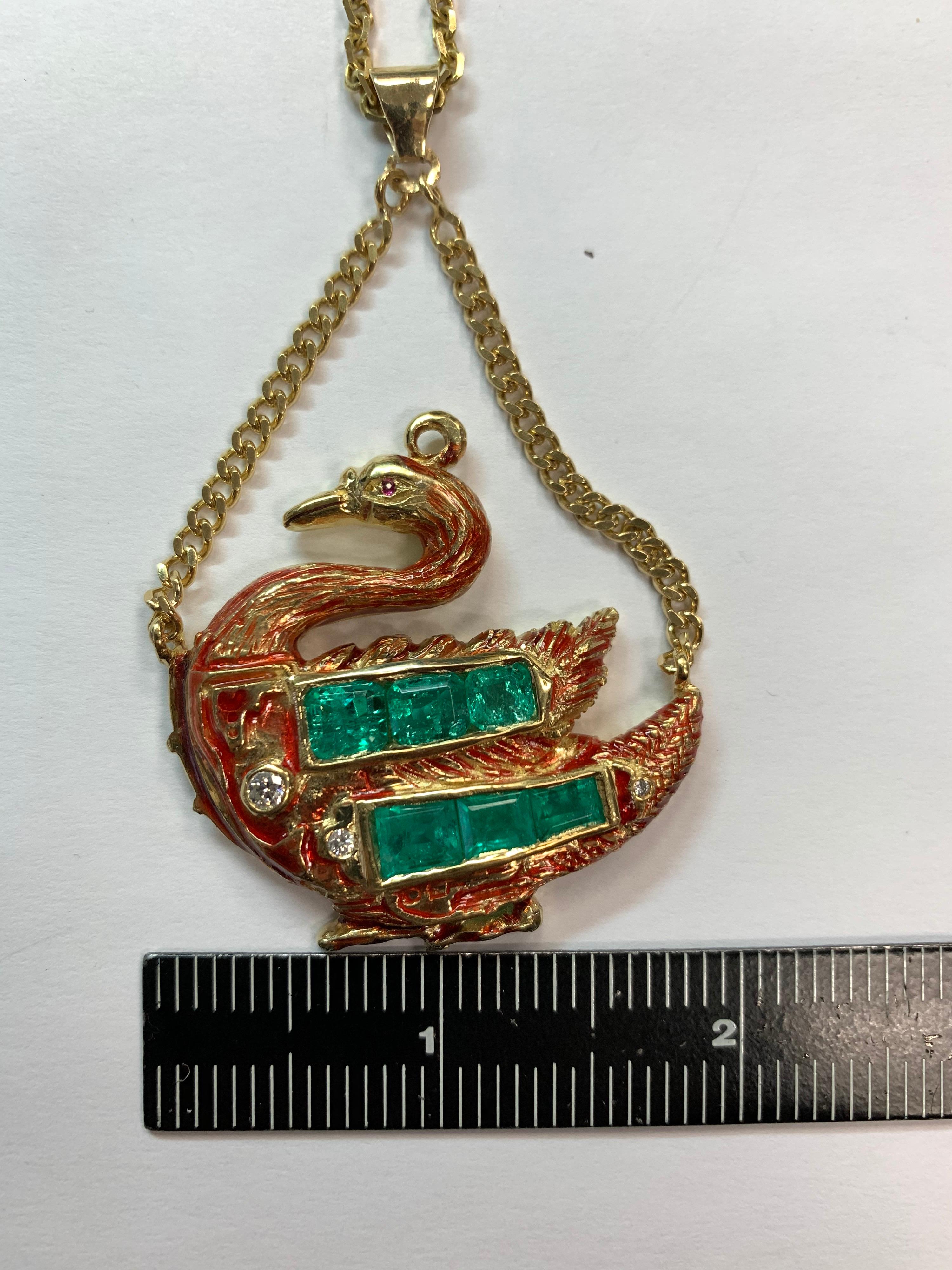 Modern GIA Certified Gold Swan Pendant 6.50 Carat Natural Colombian Emerald Circa 1950 For Sale