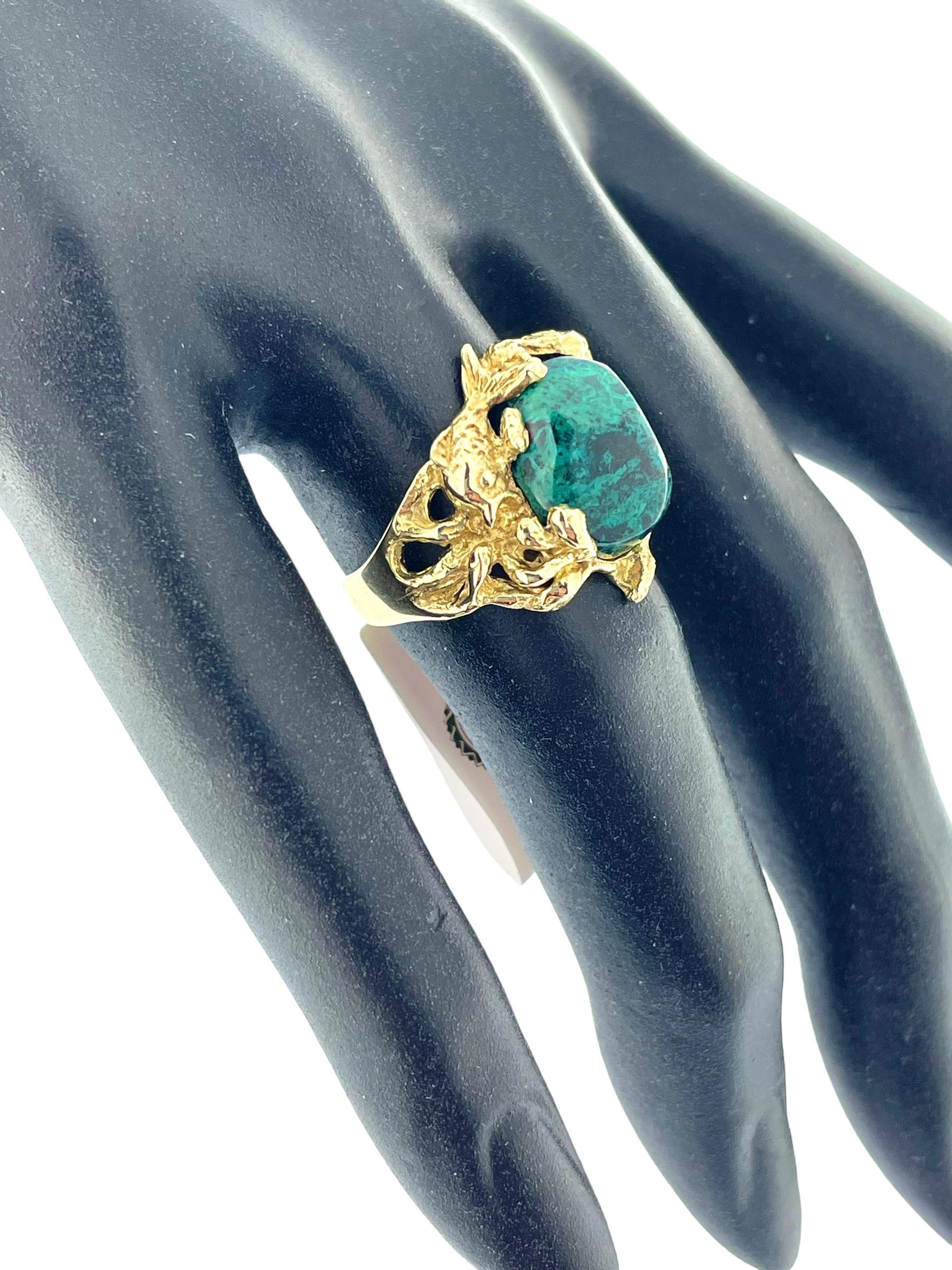 Retro Hand-Made Cocktail Ring Yellow Gold with Malachite IGI Certified  In Good Condition For Sale In Esch sur Alzette, Esch-sur-Alzette