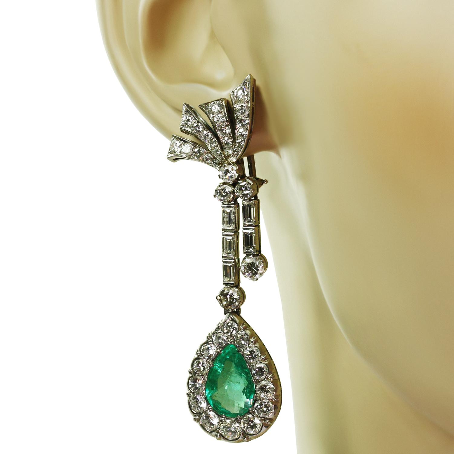 Brilliant Cut Retro Handmade Platinum Pear Shape Colombian Emerald Diamond Earrings GIA Cert. For Sale
