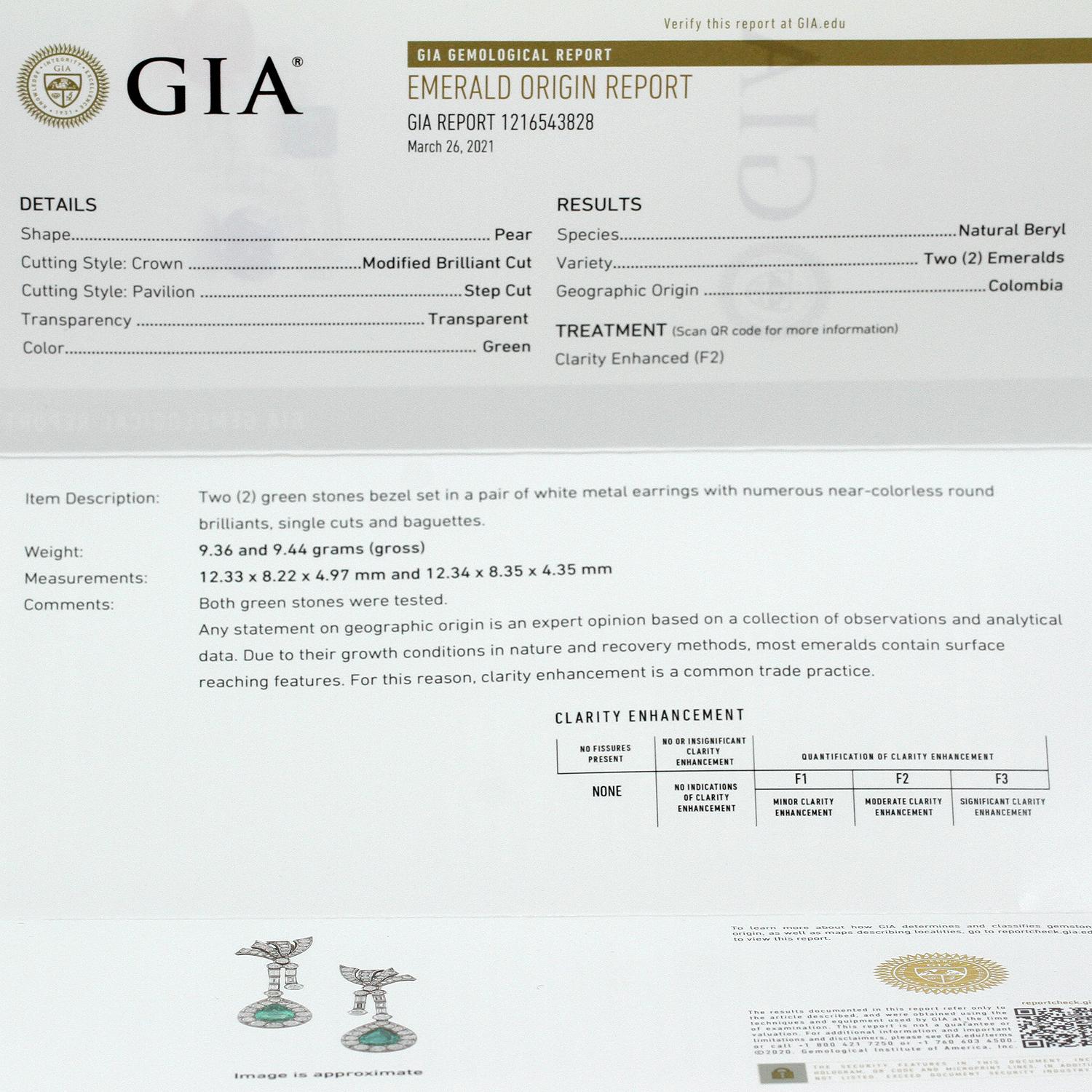 Retro Handgefertigte Platin-Ohrringe in Birnenform mit kolumbianischem Smaragd und Diamant GIA zertifiziert. im Zustand „Hervorragend“ im Angebot in New York, NY
