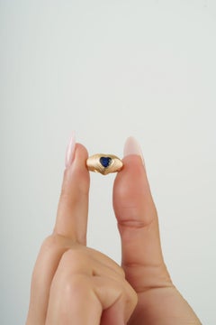 Retro Heart Cut Natural Blue Sapphire Pinky Signet Ring in 14K Yellow Gold, USA