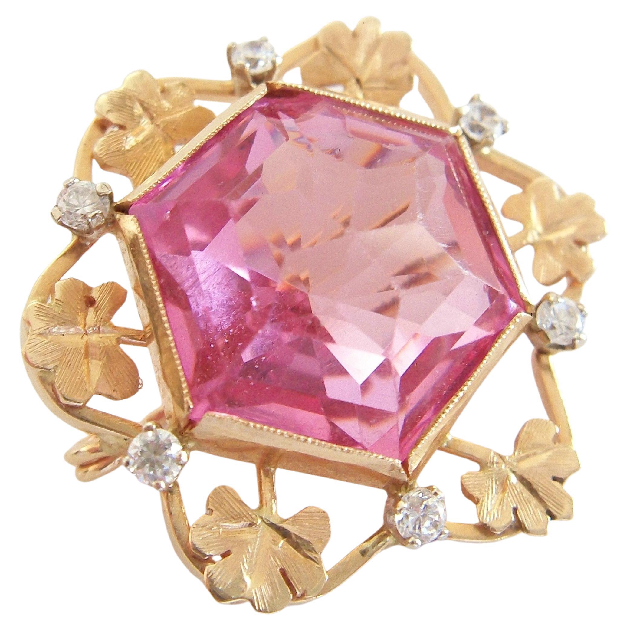 Retro Hexagon Pink & Clear Crystal Brooch - 14K Gold - Italy - Circa 1960's For Sale