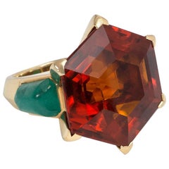 Retro Hexagonal Madeira Citrine and Emerald Cocktail Ring in 18 Karat Gold