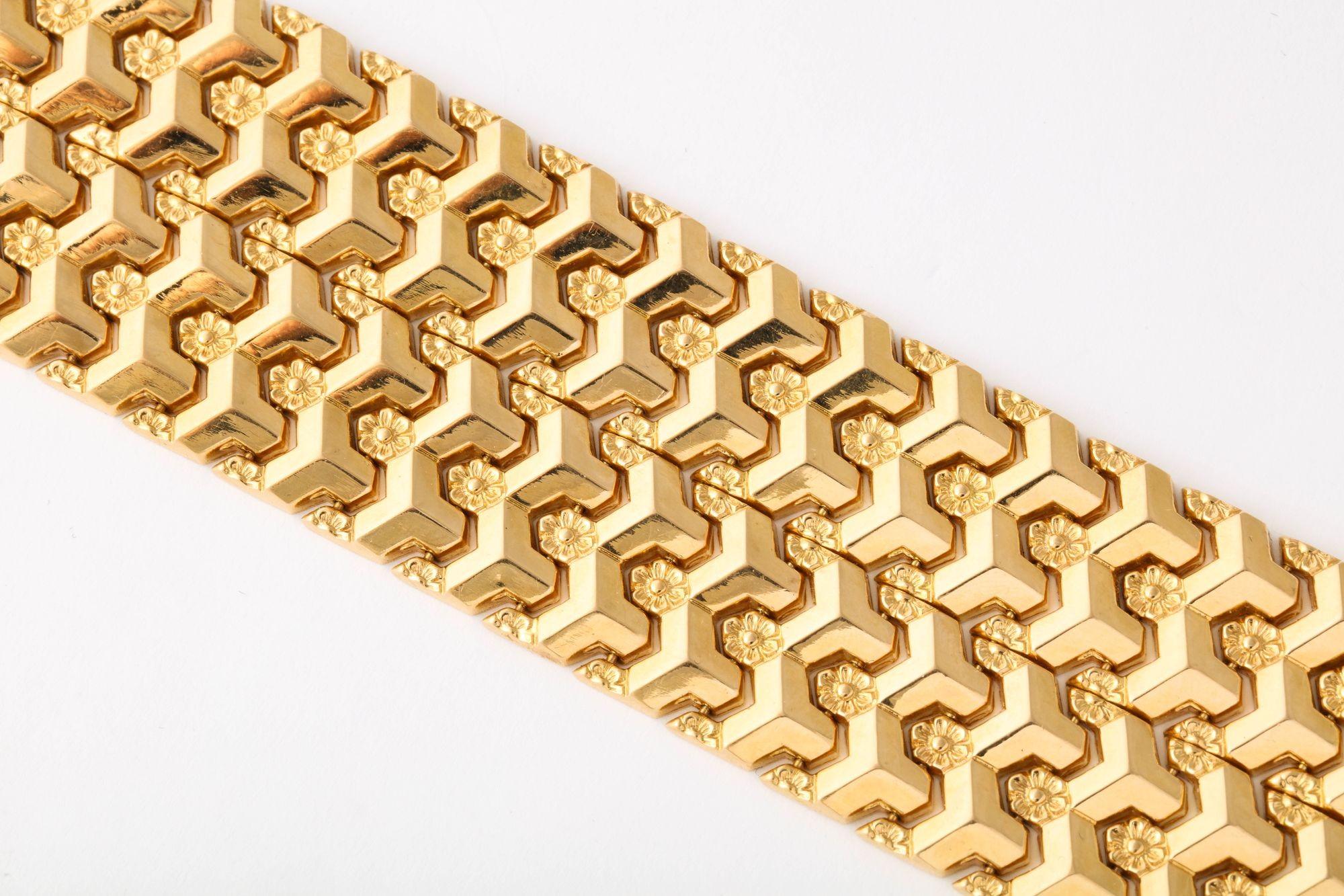 Retro Honeycomb Woven 18 KGold Bracelet 1