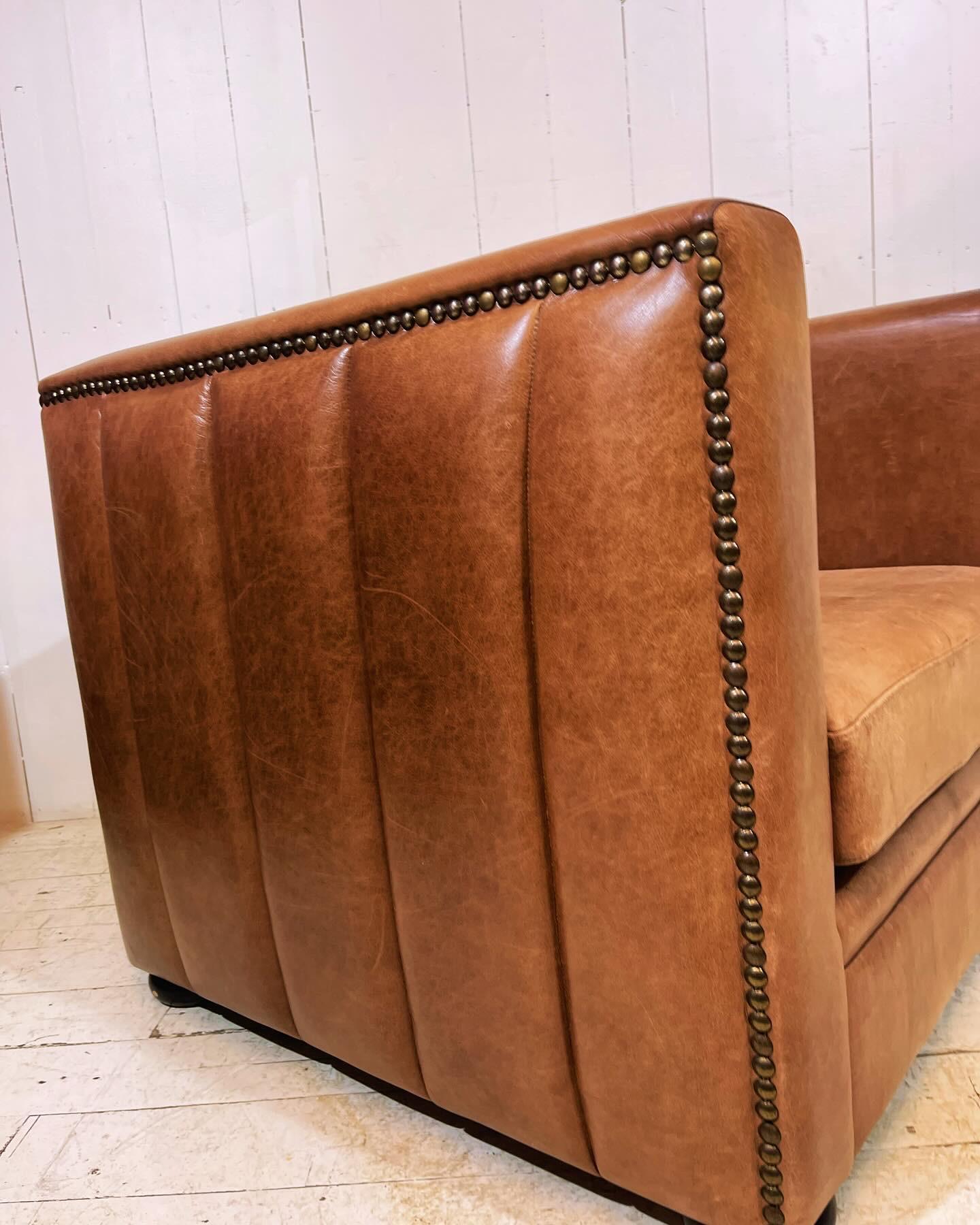 Retro Hotel Club Chair in Distressed Leather  In Good Condition For Sale In Tarleton, GB