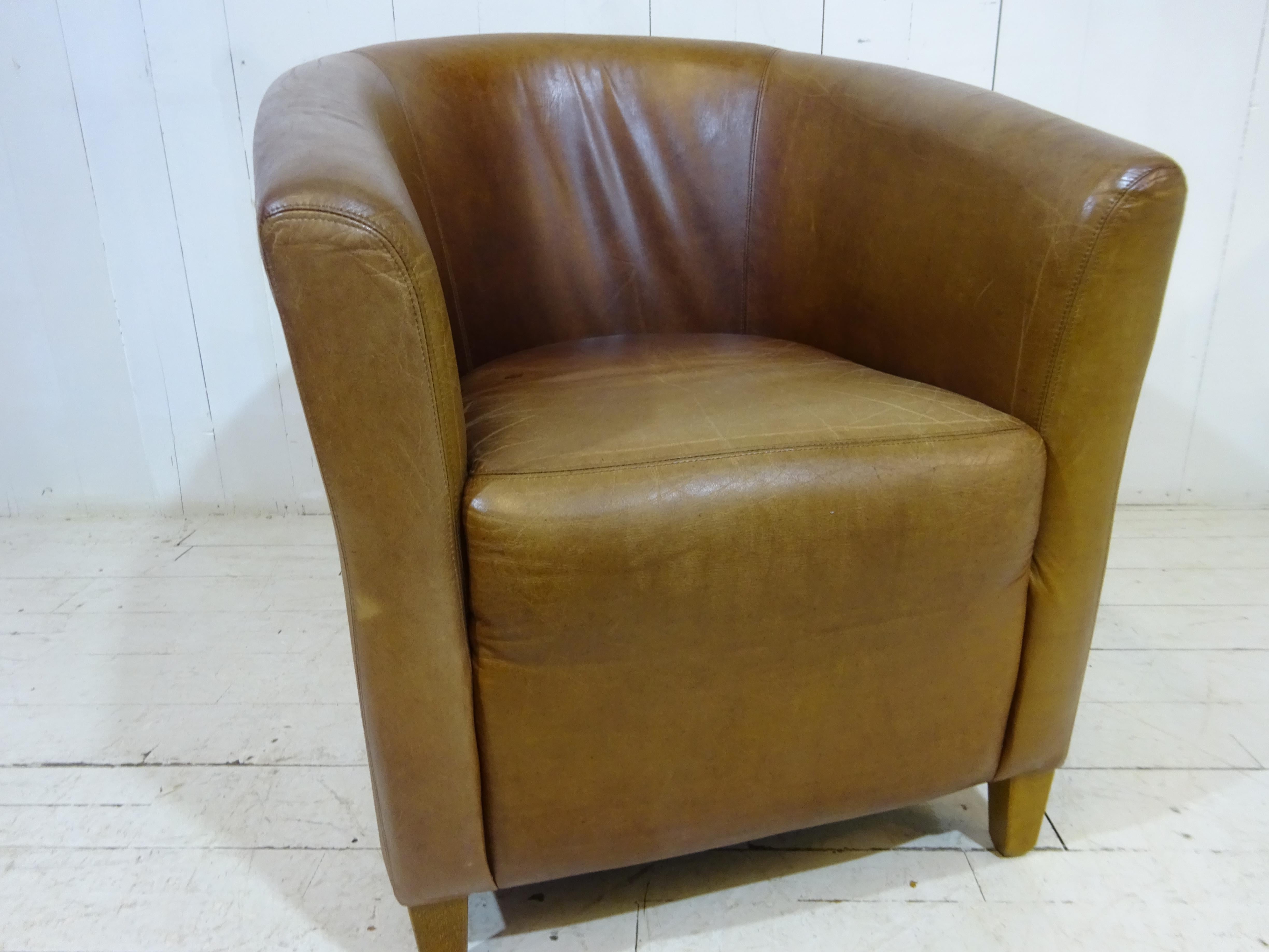 Retro Hotel Tub Chair in Distressed Tan Leather 1