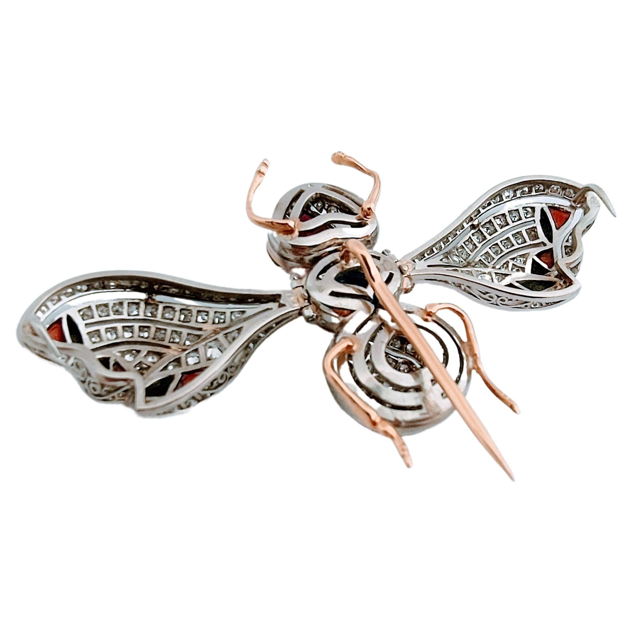 Vintage Retro Insect Brooch 20th Ruby Sapphire and Diamond Platinum and Gold 18K For Sale 4