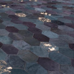 Alfombrilla de piel de vaca azul Hornet grande personalizable de inspiración retro