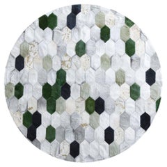 Retro Inspired Customizable Hornet Moss Cowhide Rug Round Small