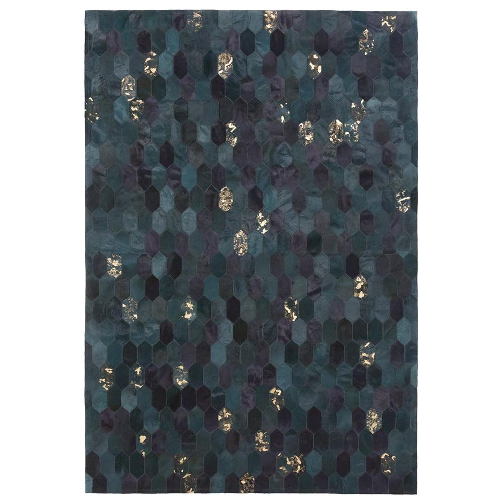 Retro-inspirierter, anpassbarer Hornet Teal und Gold Rindsleder-Bodenteppich XX-groß im Angebot